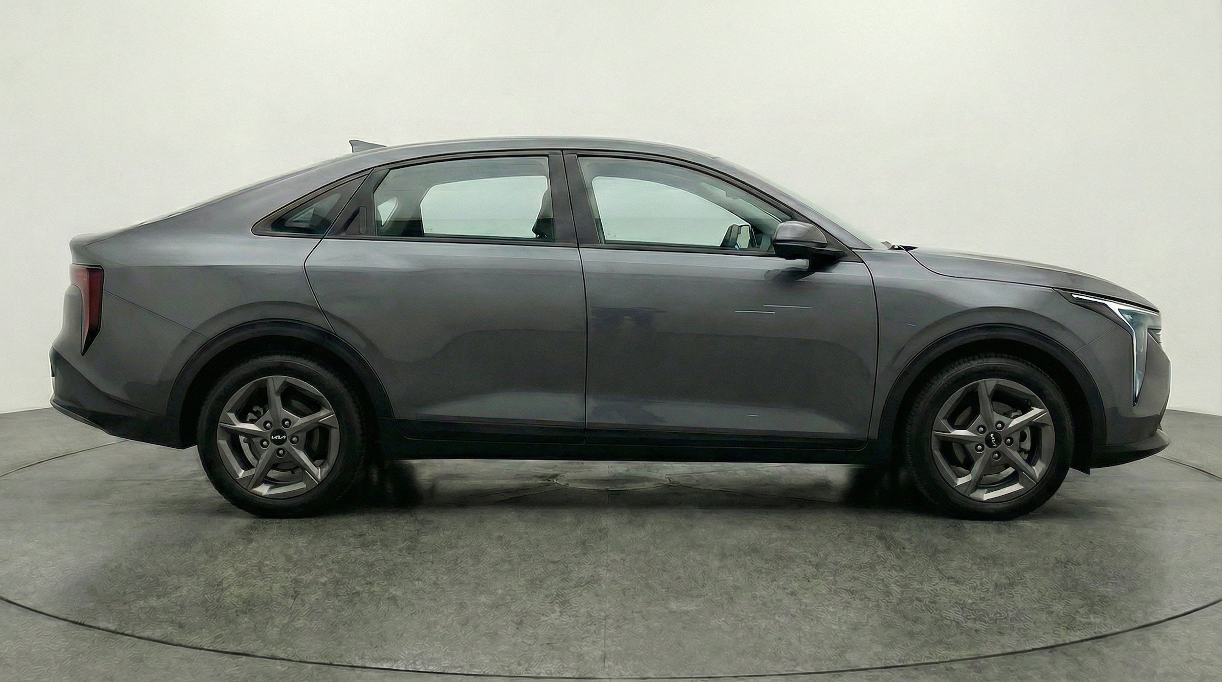 Thumbnail: 2025 Kia K4 - 10
