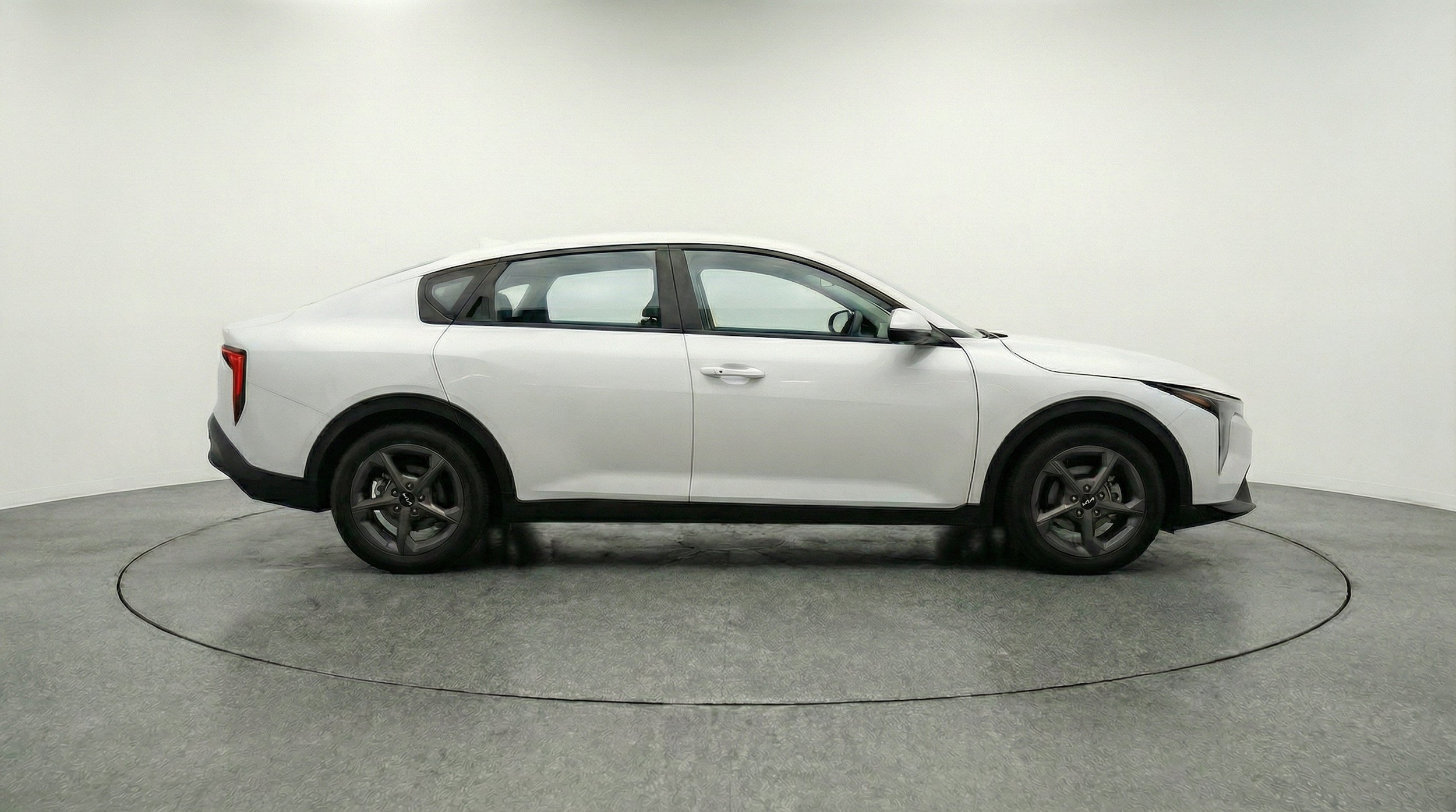 Thumbnail: 2025 Kia K4 - 10