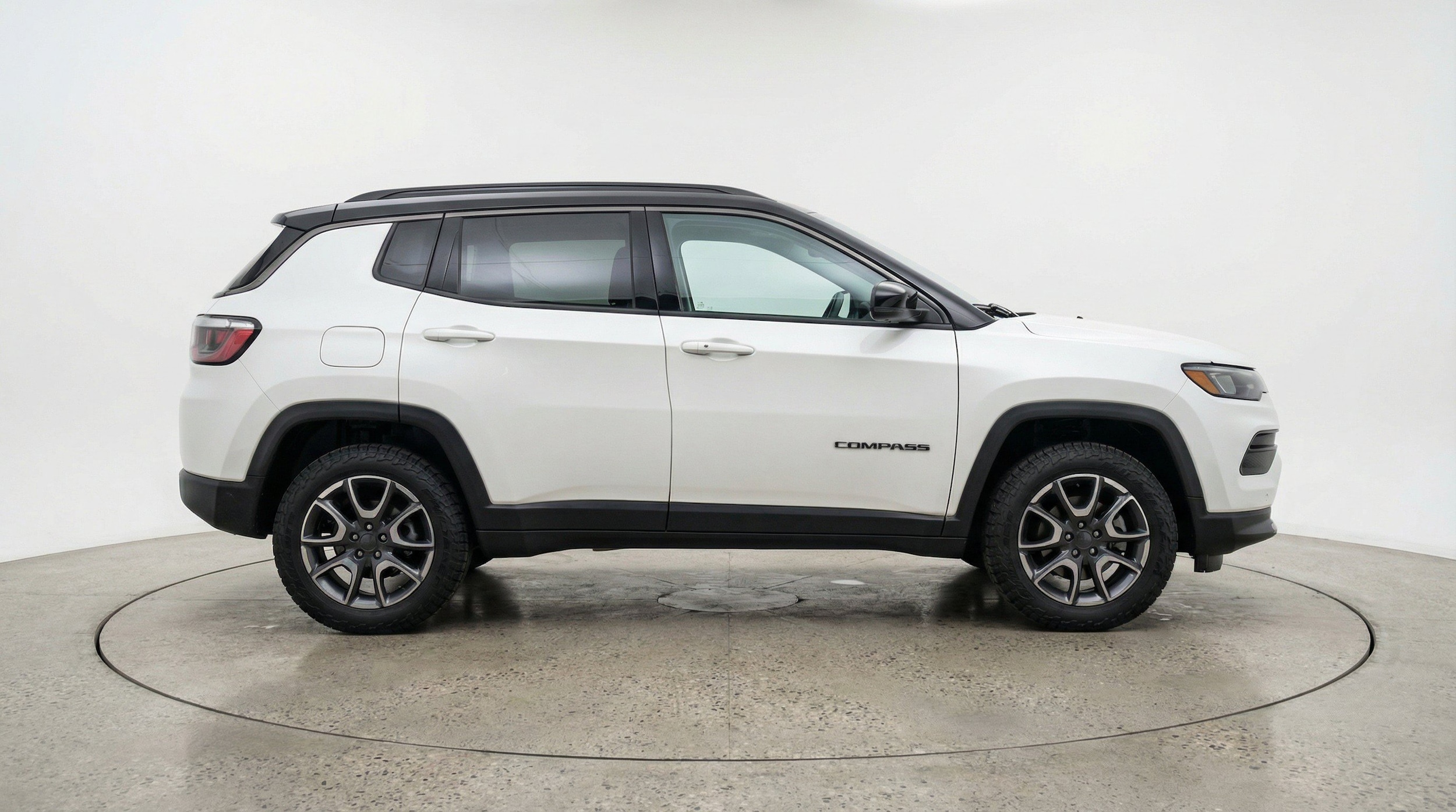 Thumbnail: 2025 Jeep Compass - 10