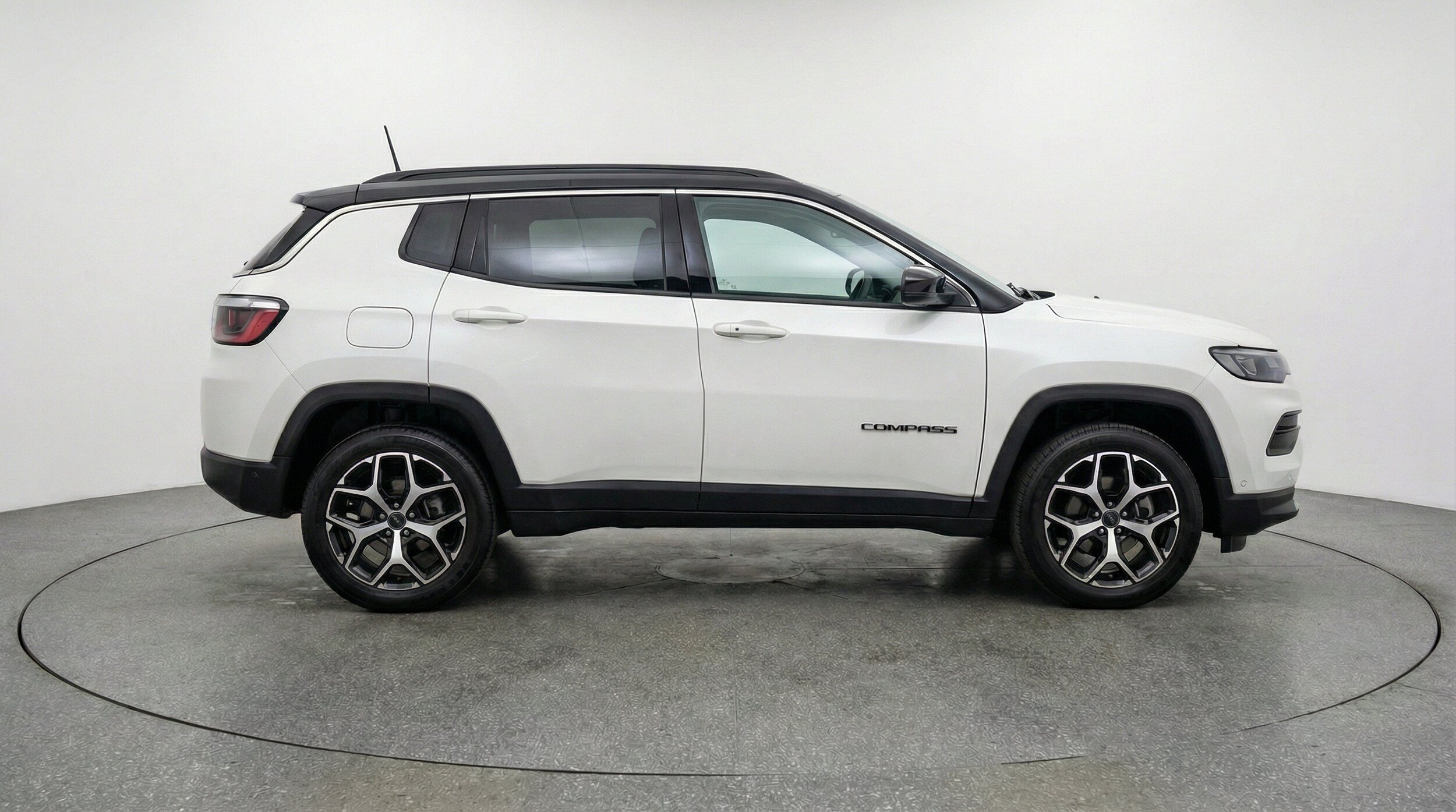 Thumbnail: 2025 Jeep Compass - 10