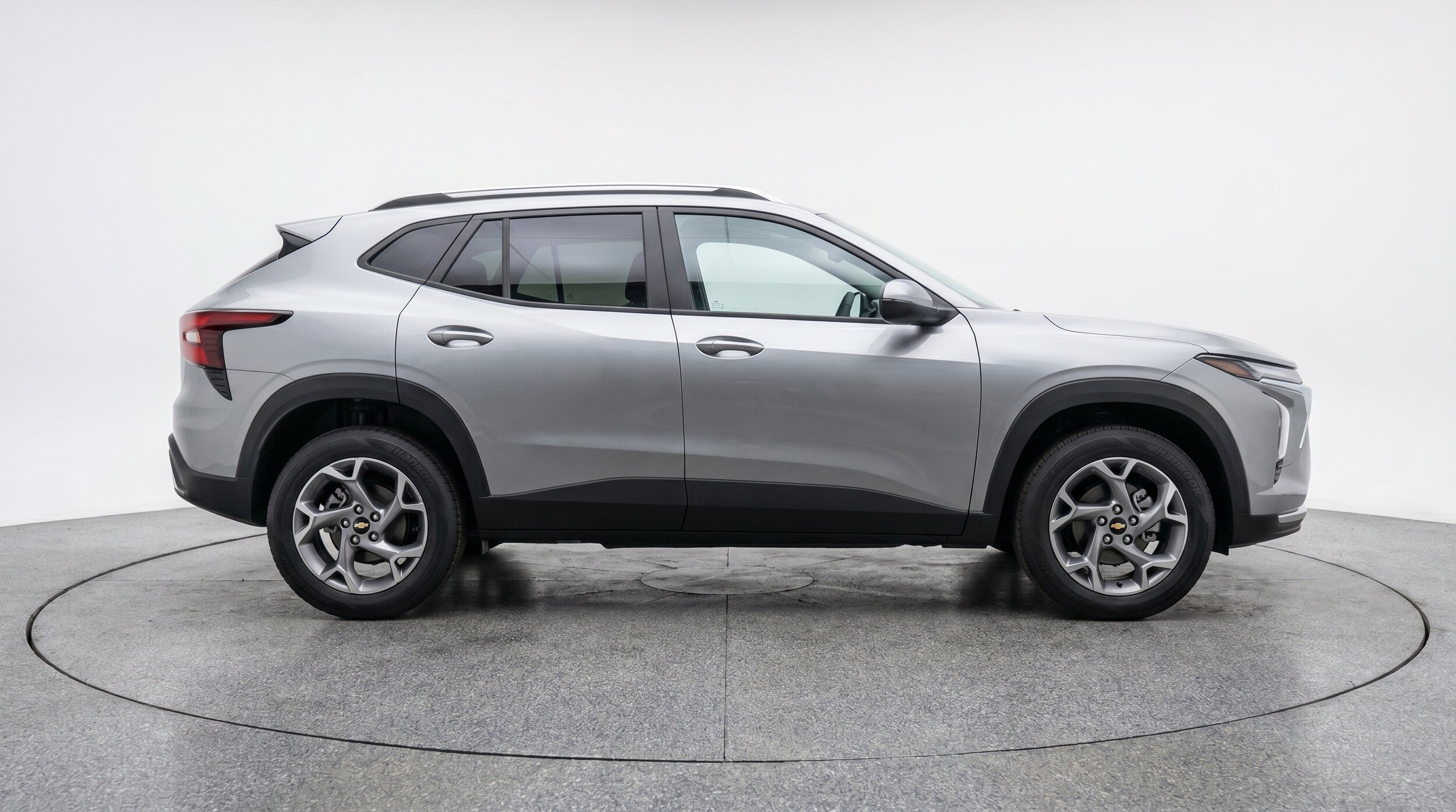 Thumbnail: 2025 Chevrolet Trax - 10