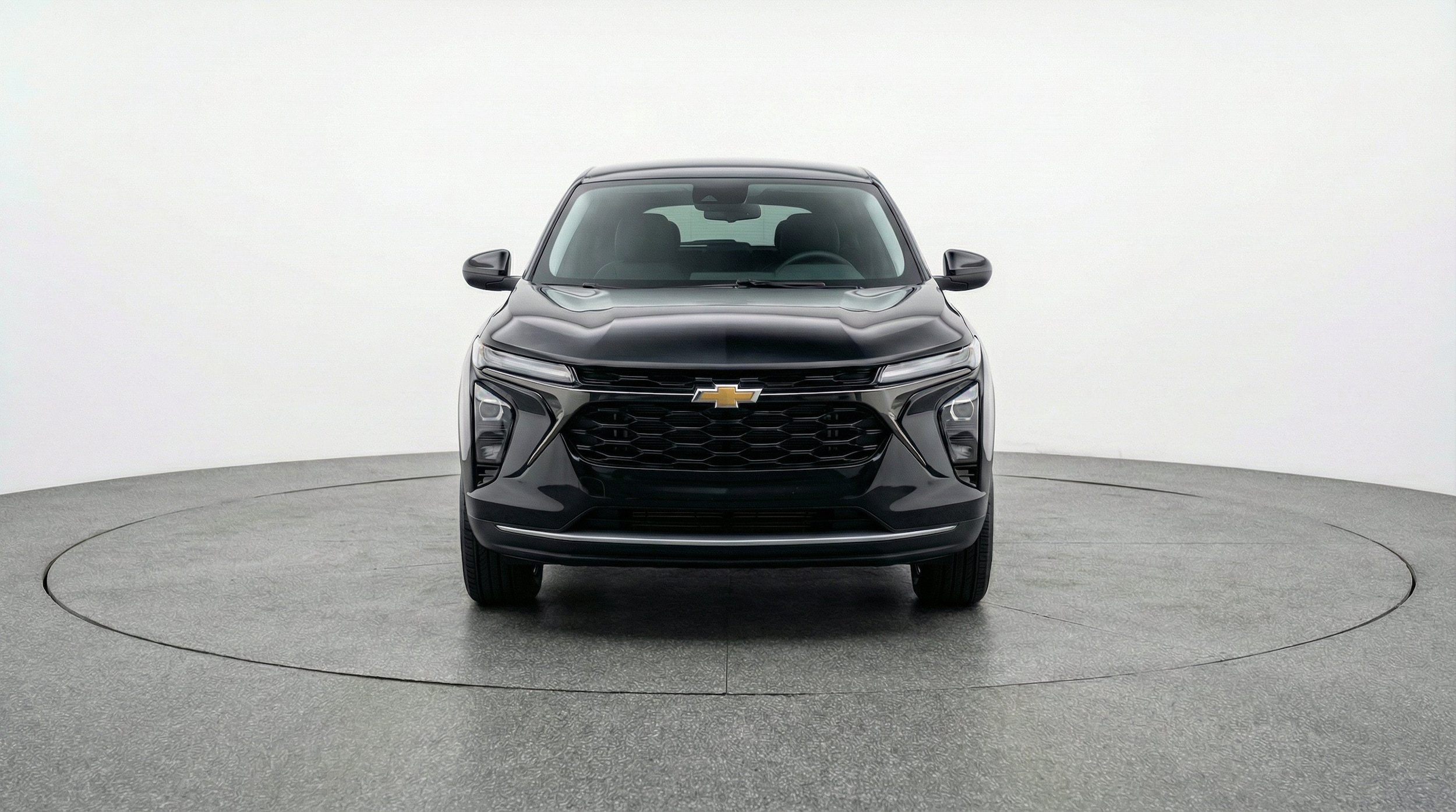 Thumbnail: 2025 Chevrolet Trax - 2