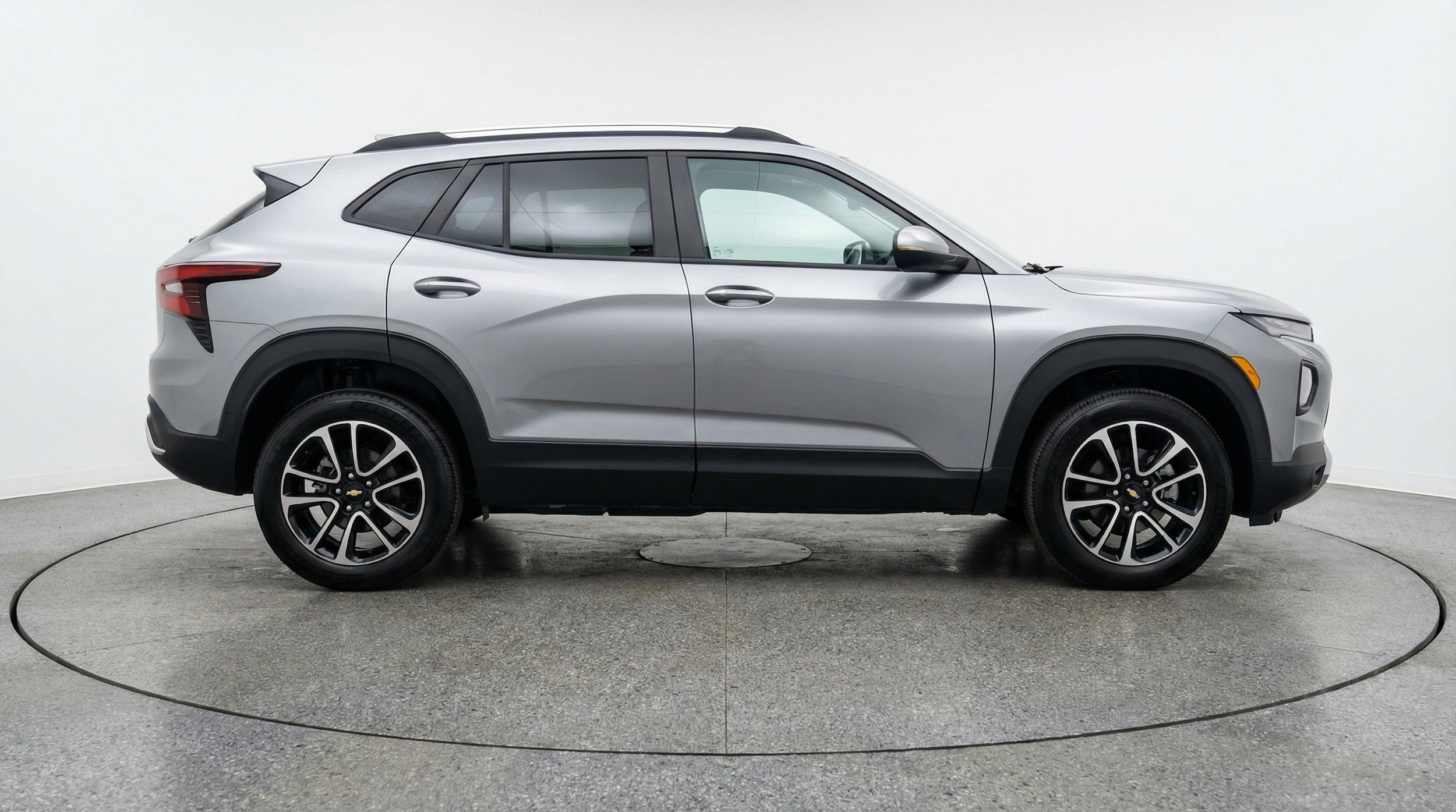 Thumbnail: 2025 Chevrolet TrailBlazer - 10
