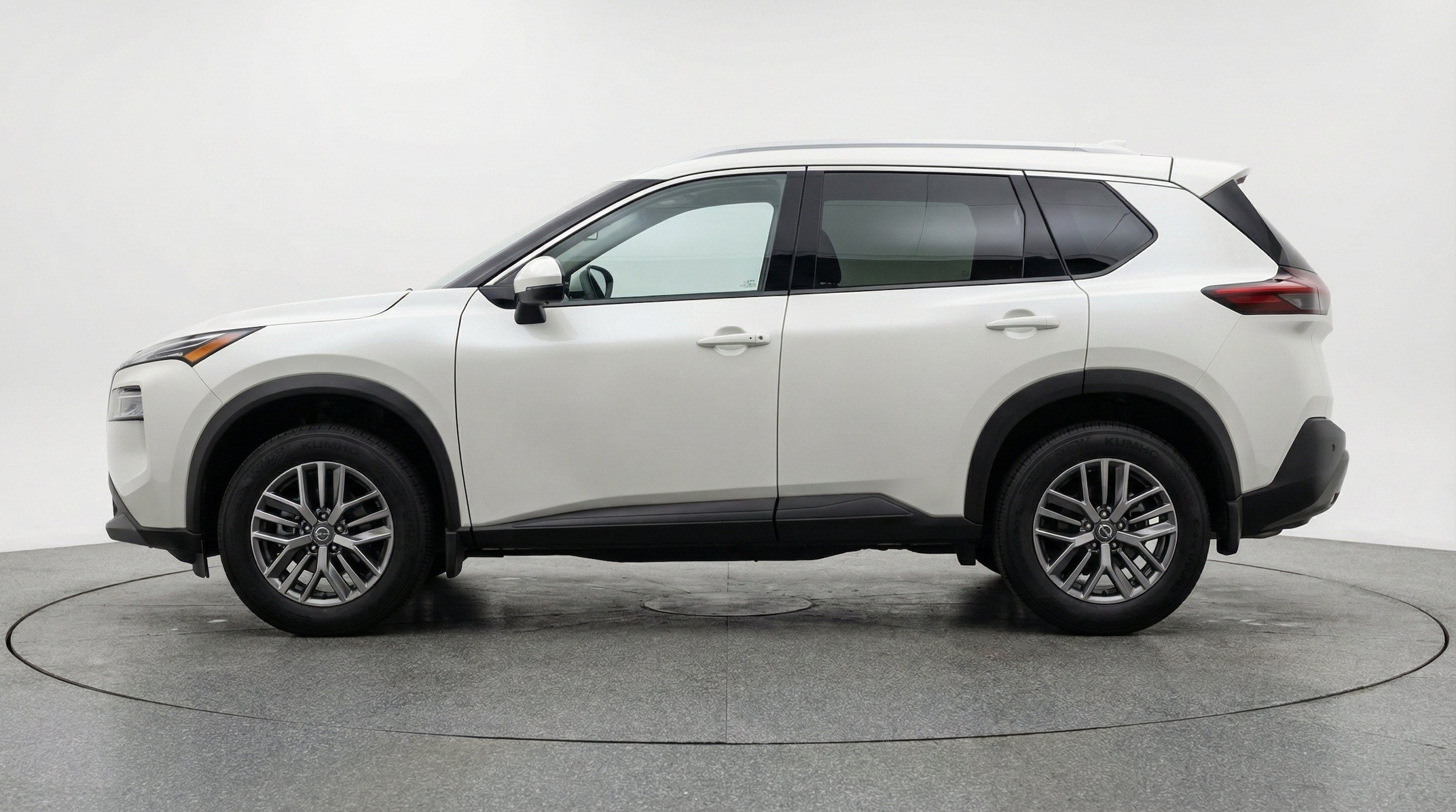 Thumbnail: 2026 Nissan Rogue - 5