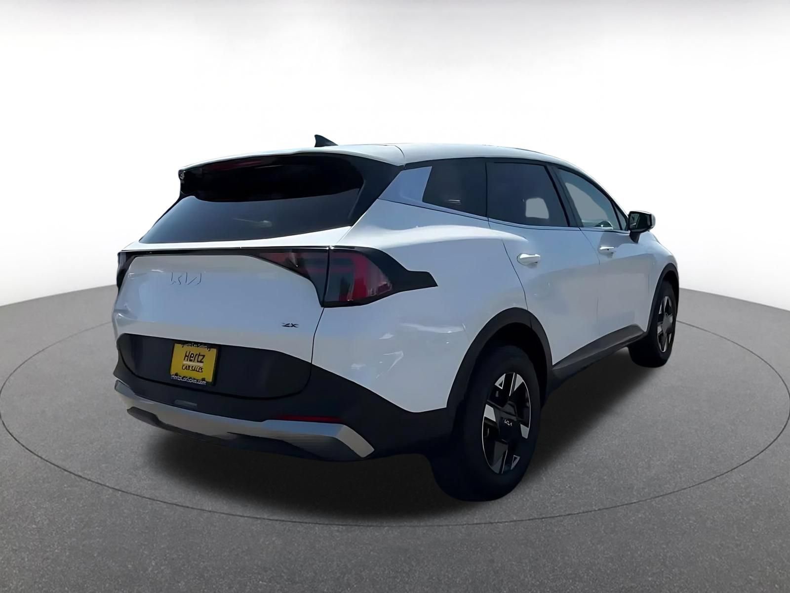 Thumbnail: 2026 Kia Sportage - 13