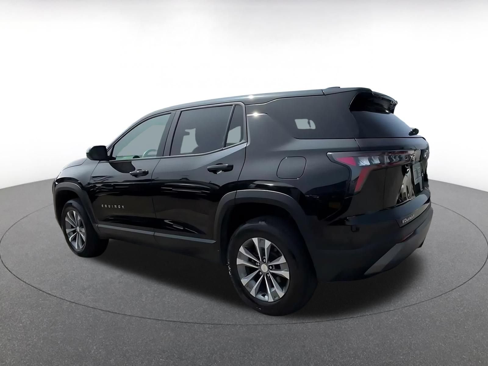 Thumbnail: 2025 Chevrolet Equinox - 9