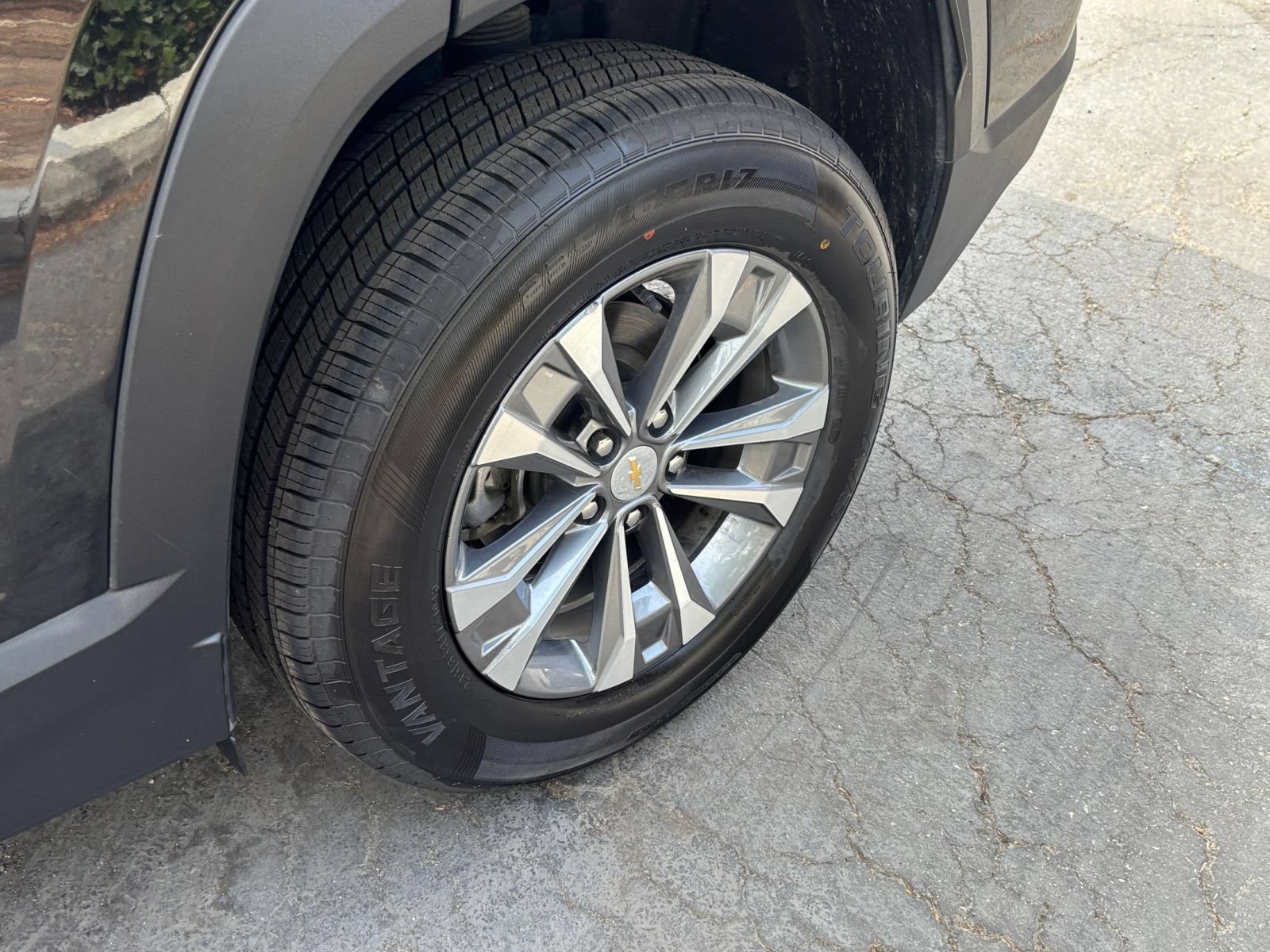 Thumbnail: 2025 Chevrolet Equinox - 30