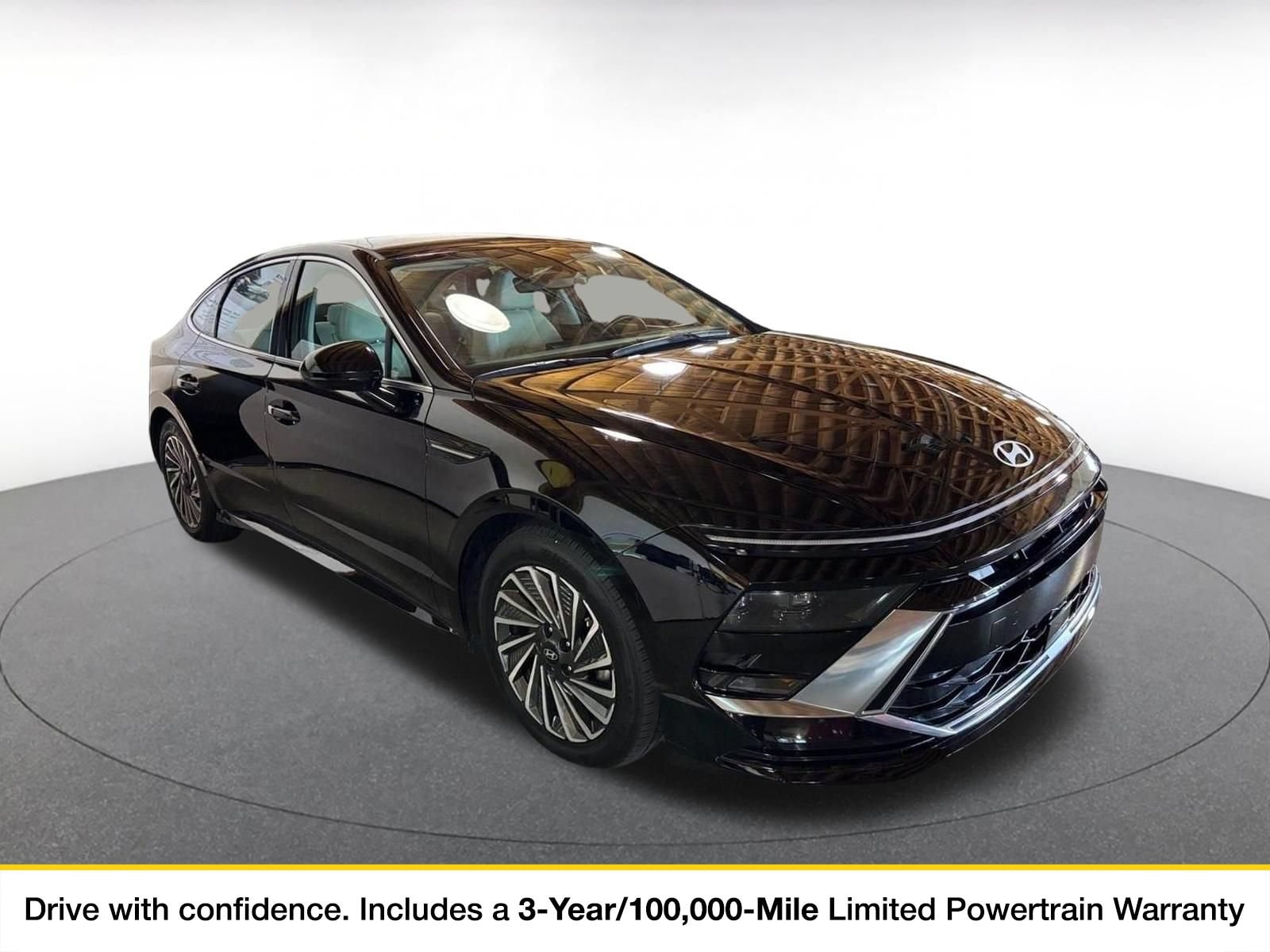 2025 Hyundai Sonata Hybrid