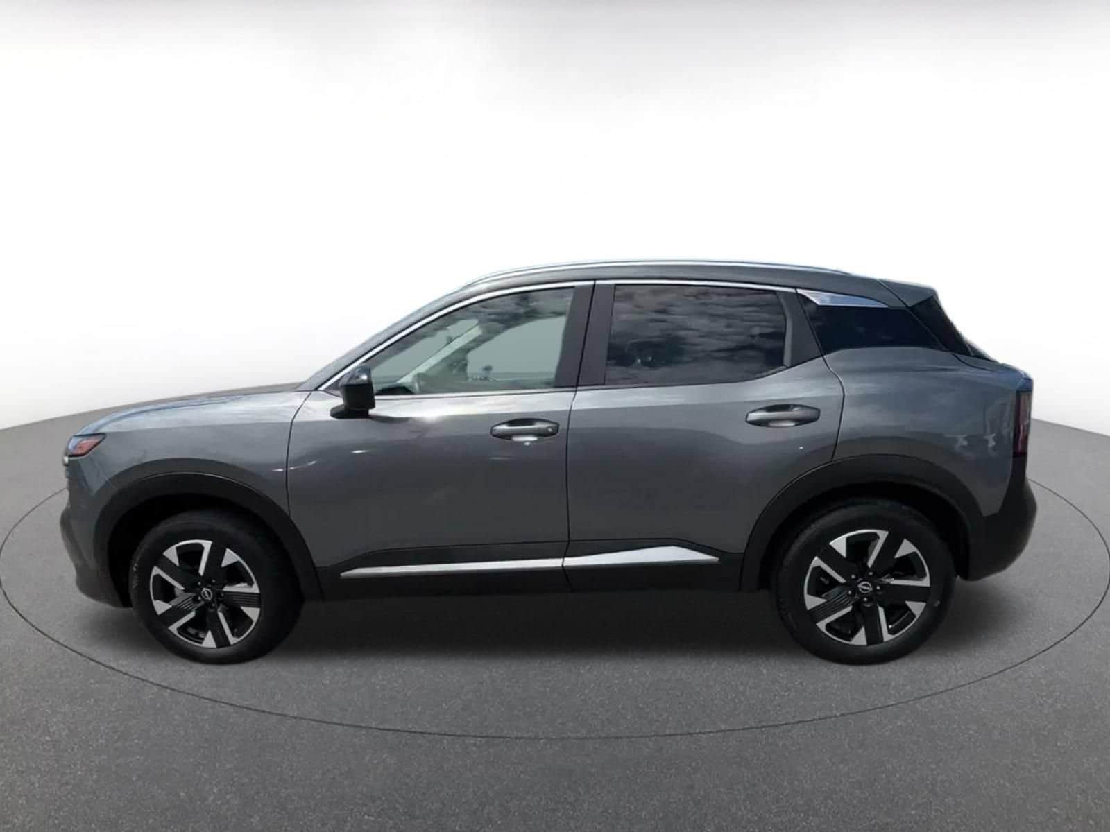 Thumbnail: 2026 Nissan Kicks - 8