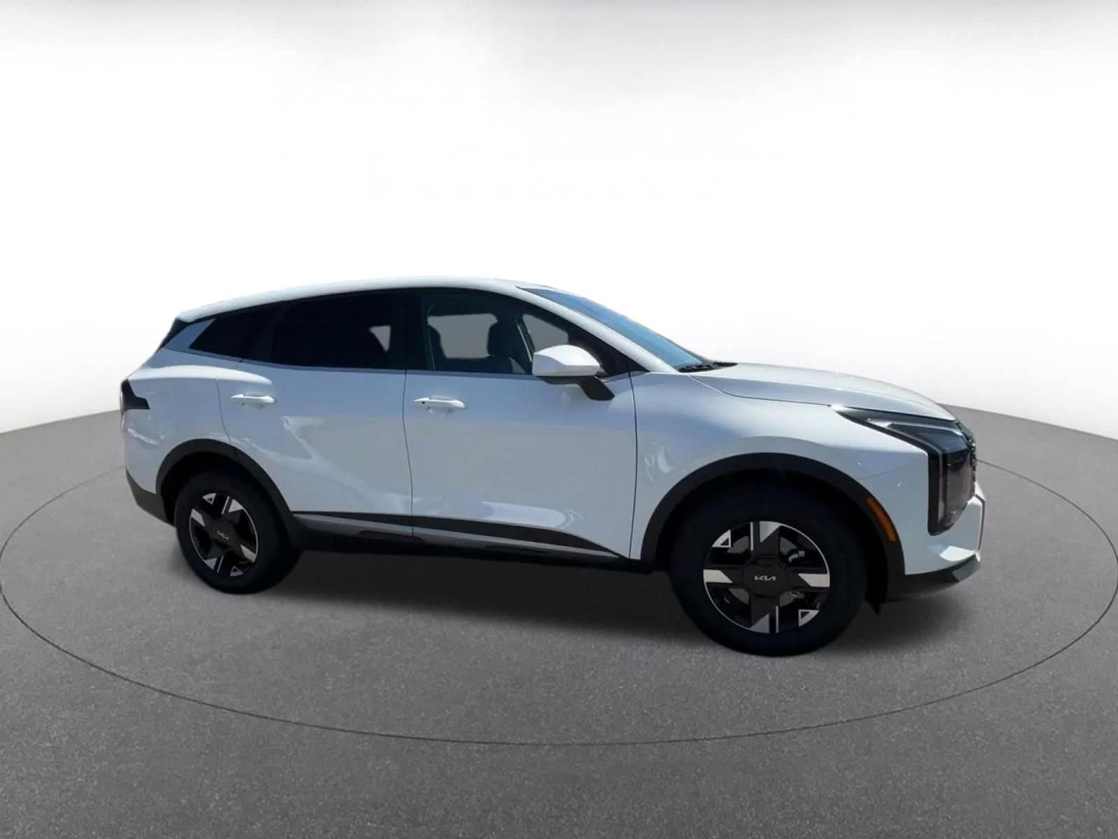 Thumbnail: 2026 Kia Sportage - 2