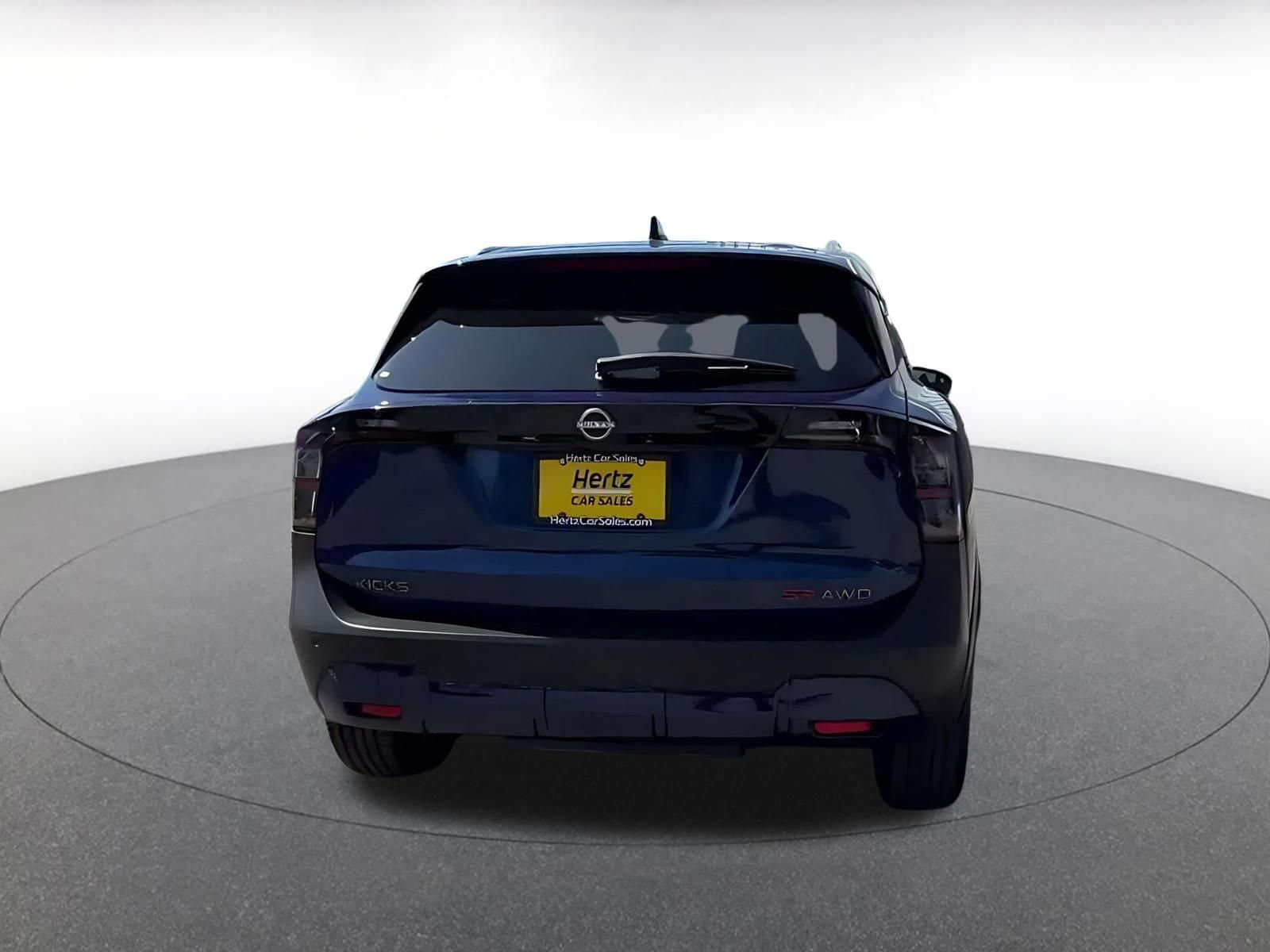 Thumbnail: 2026 Nissan Kicks - 12