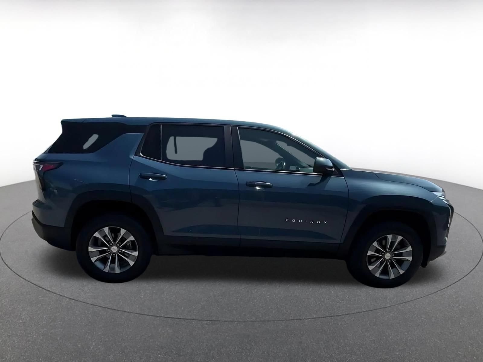 Thumbnail: 2025 Chevrolet Equinox - 14