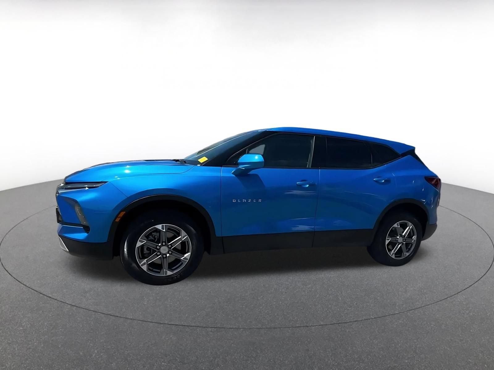 Thumbnail: 2025 Chevrolet Blazer - 7