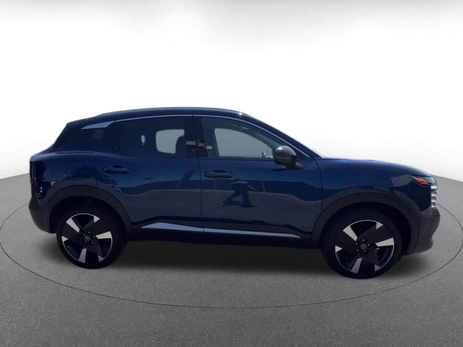 Thumbnail: 2026 Nissan Kicks - 15