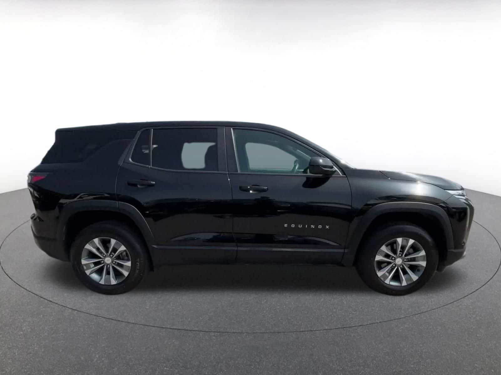 Thumbnail: 2025 Chevrolet Equinox - 15