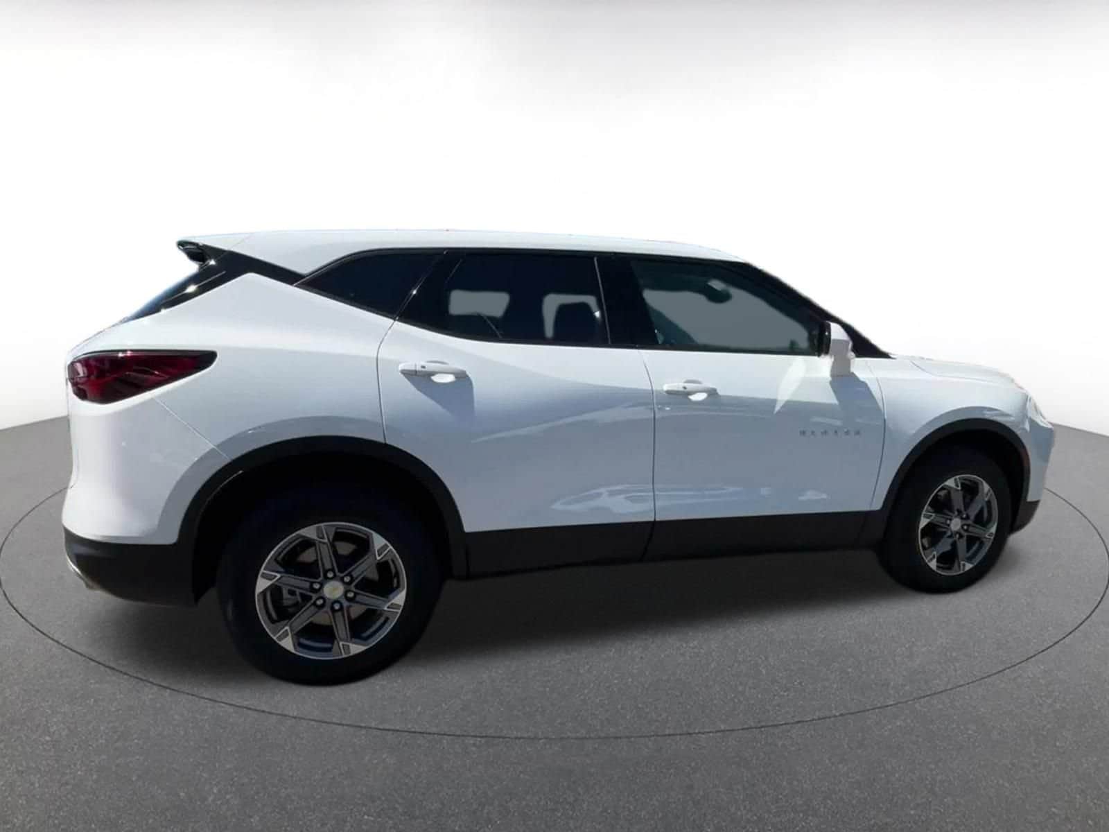 Thumbnail: 2025 Chevrolet Blazer - 14