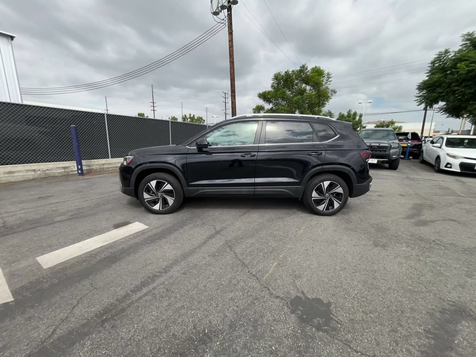Thumbnail: 2026 Volkswagen Taos - 8