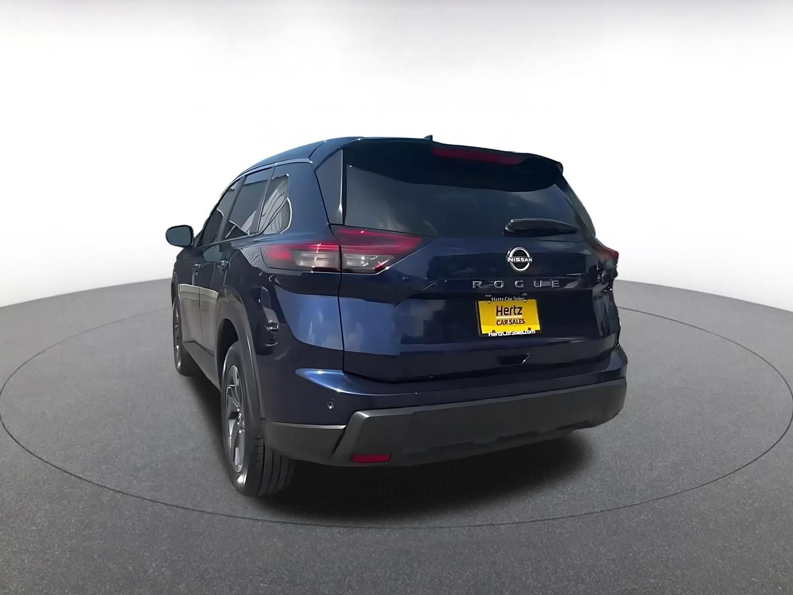 Thumbnail: 2025 Nissan Rogue - 10
