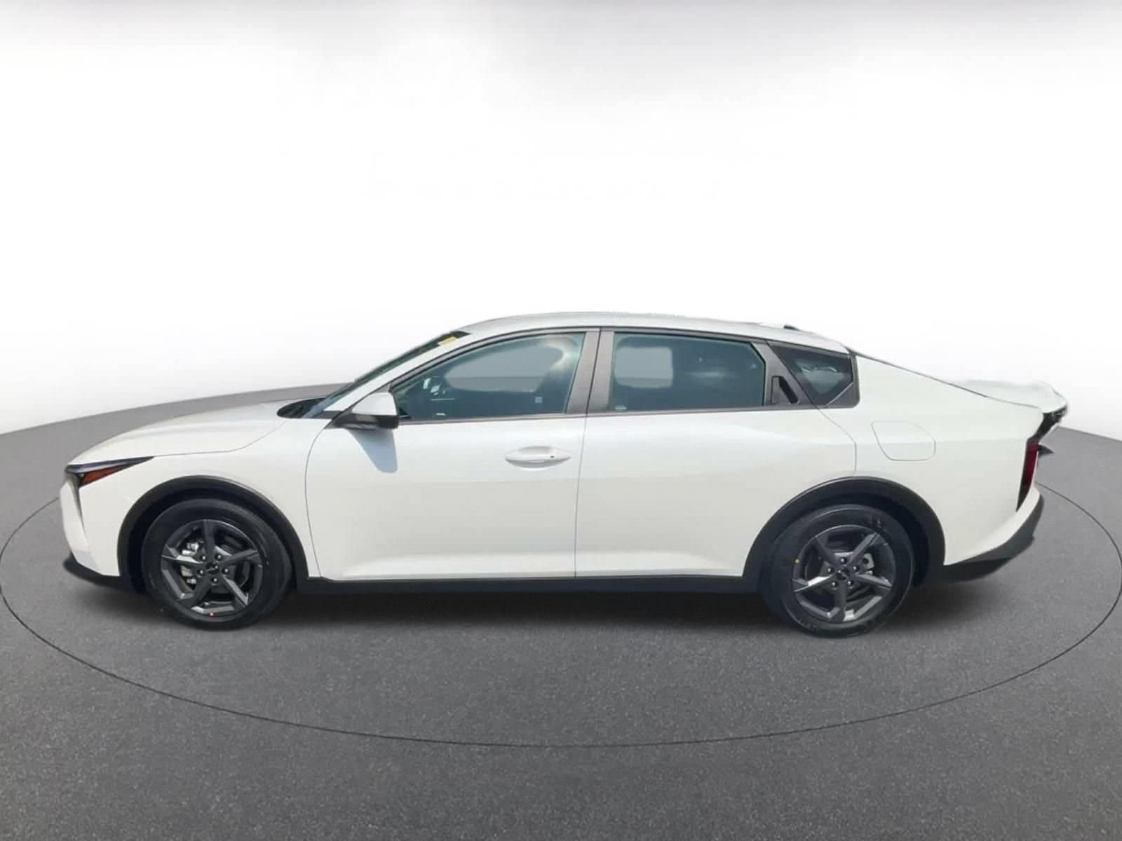 Thumbnail: 2026 Kia K4 - 8