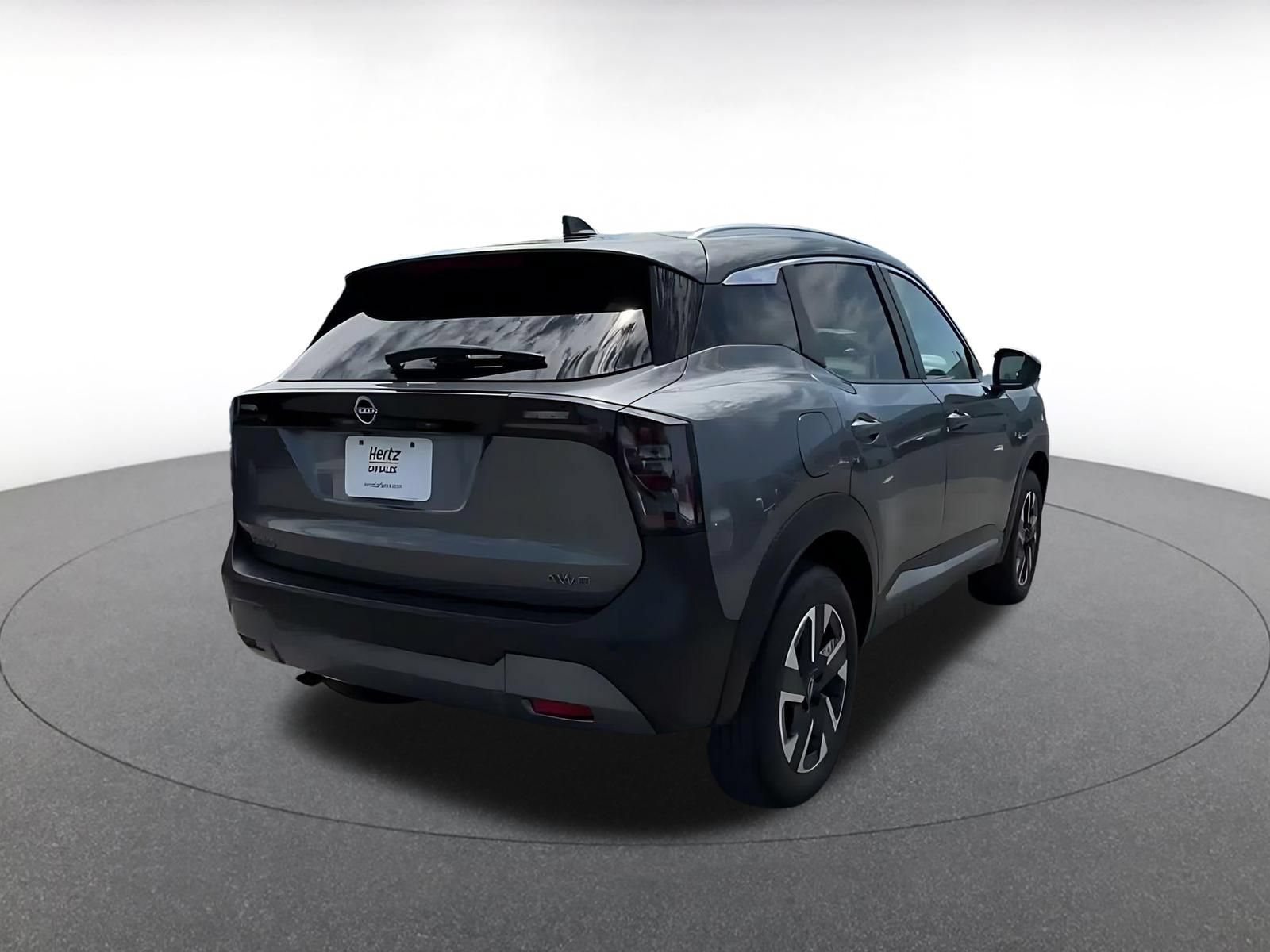 Thumbnail: 2026 Nissan Kicks - 14
