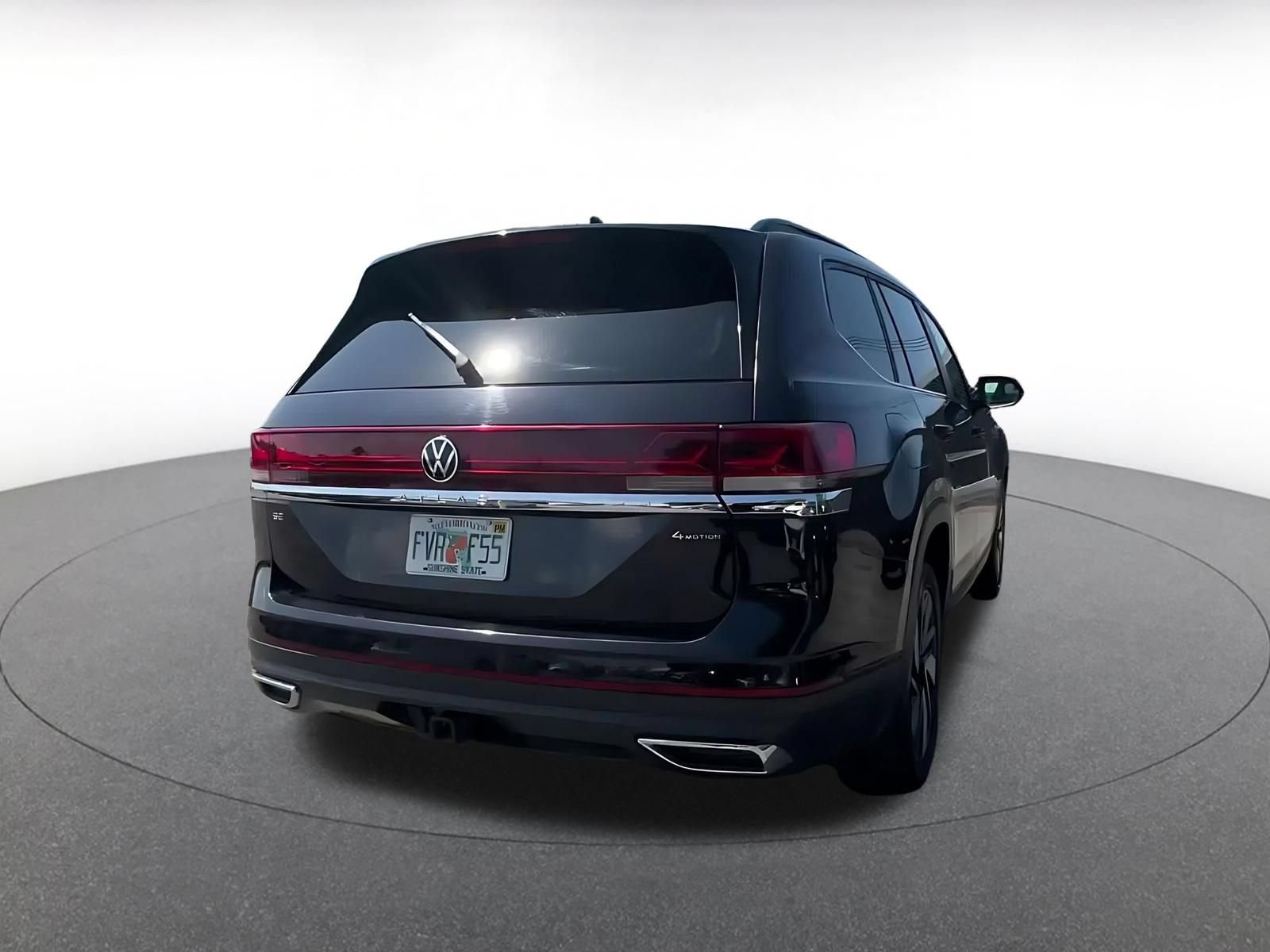 Thumbnail: 2024 Volkswagen Atlas - 13