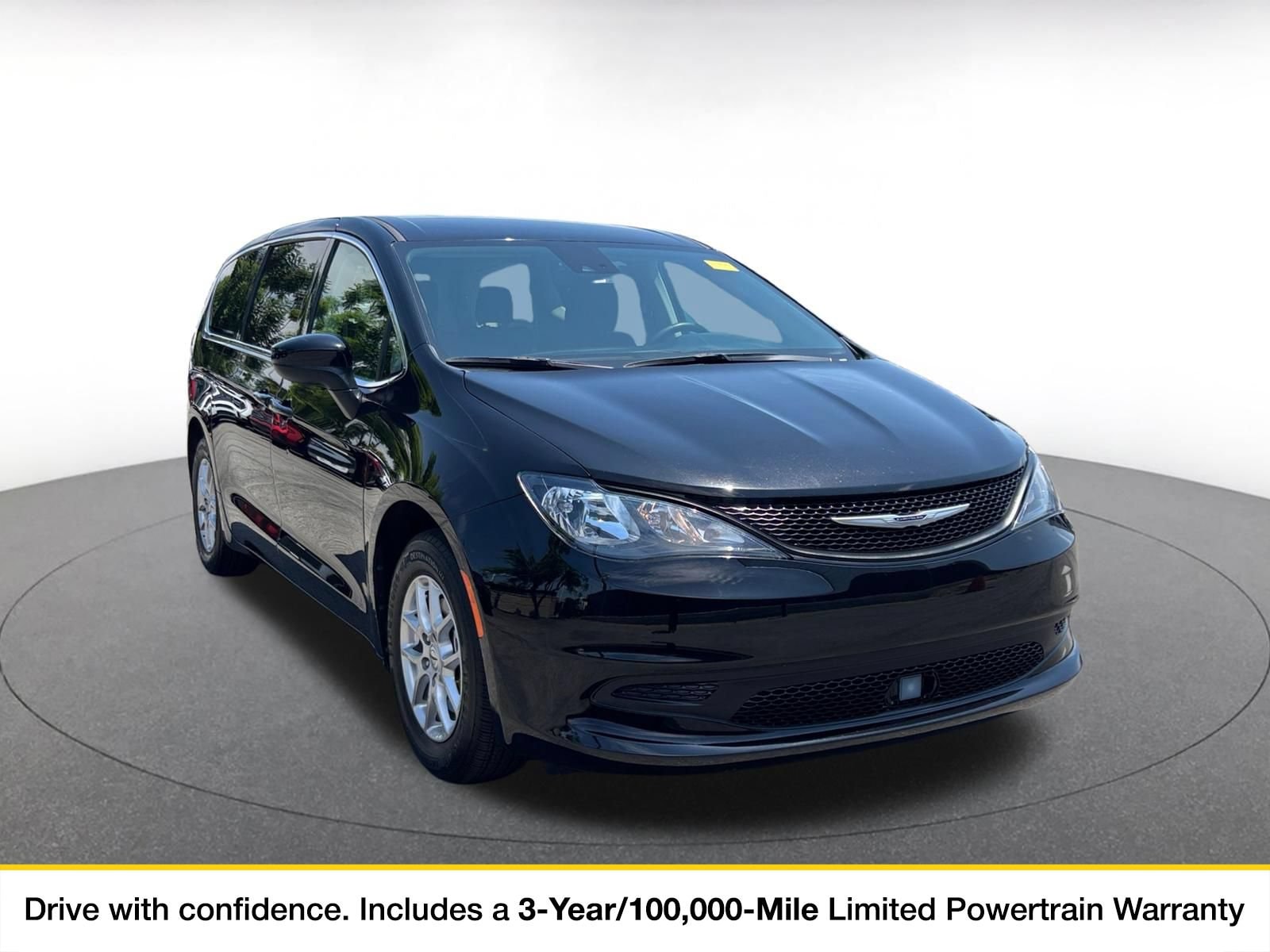 2024 Chrysler Voyager