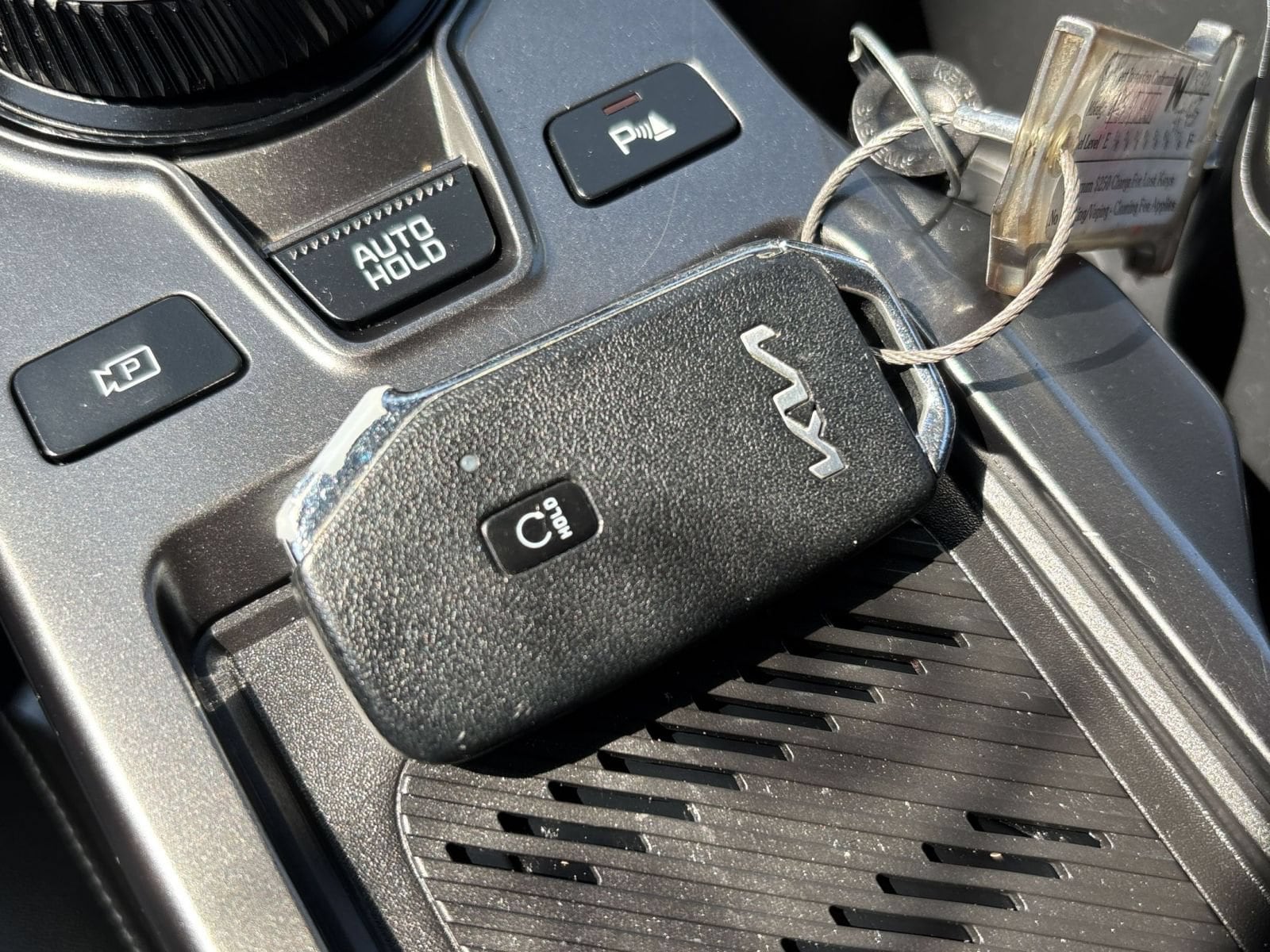 Thumbnail: 2023 Kia EV6 - 25