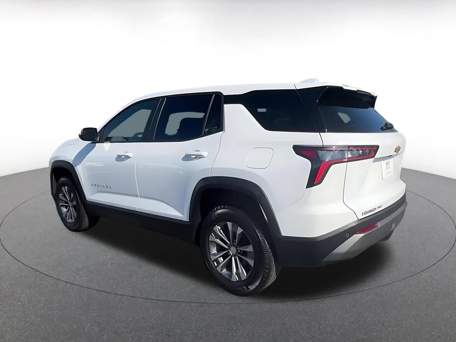 Thumbnail: 2025 Chevrolet Equinox - 9