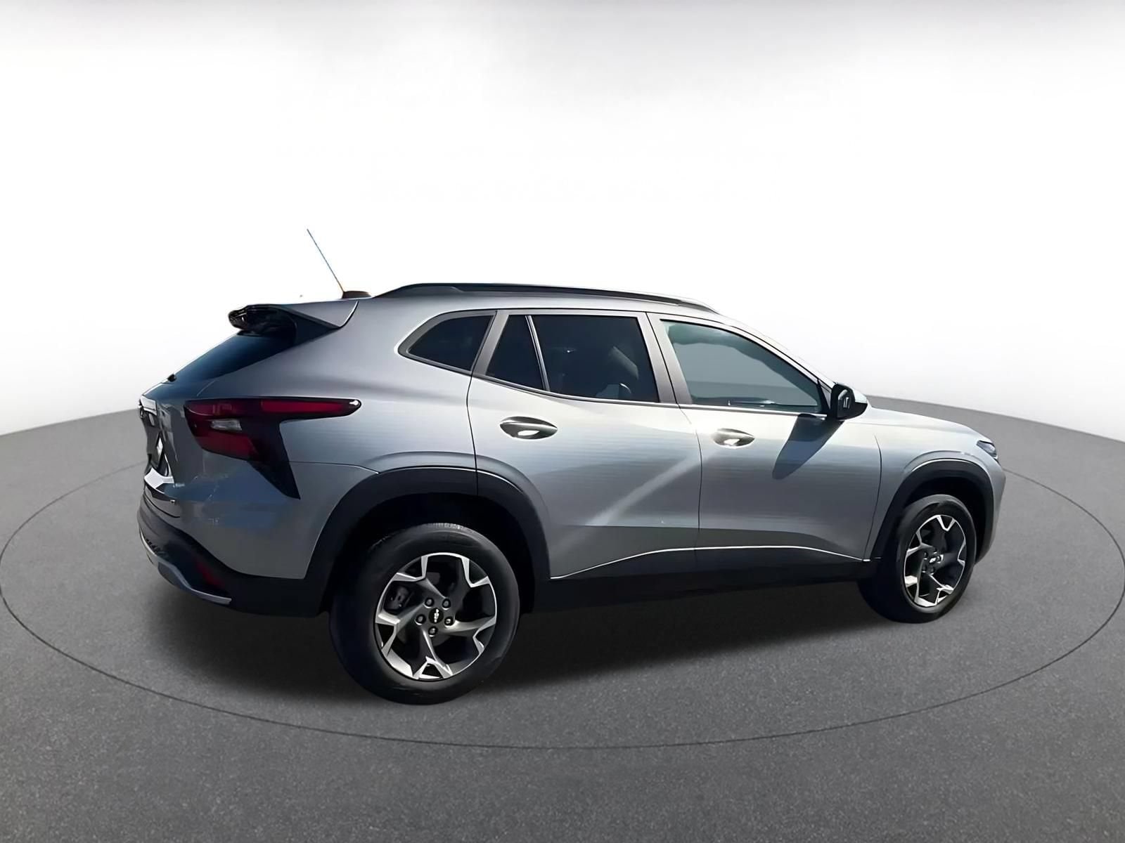 Thumbnail: 2025 Chevrolet Trax - 13