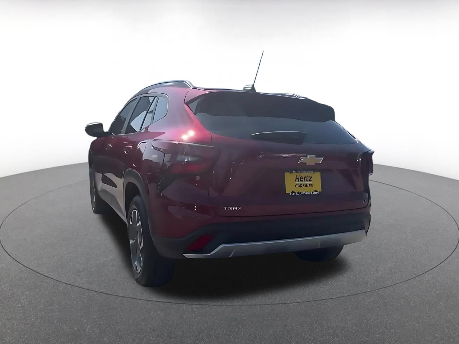 Thumbnail: 2025 Chevrolet Trax - 10