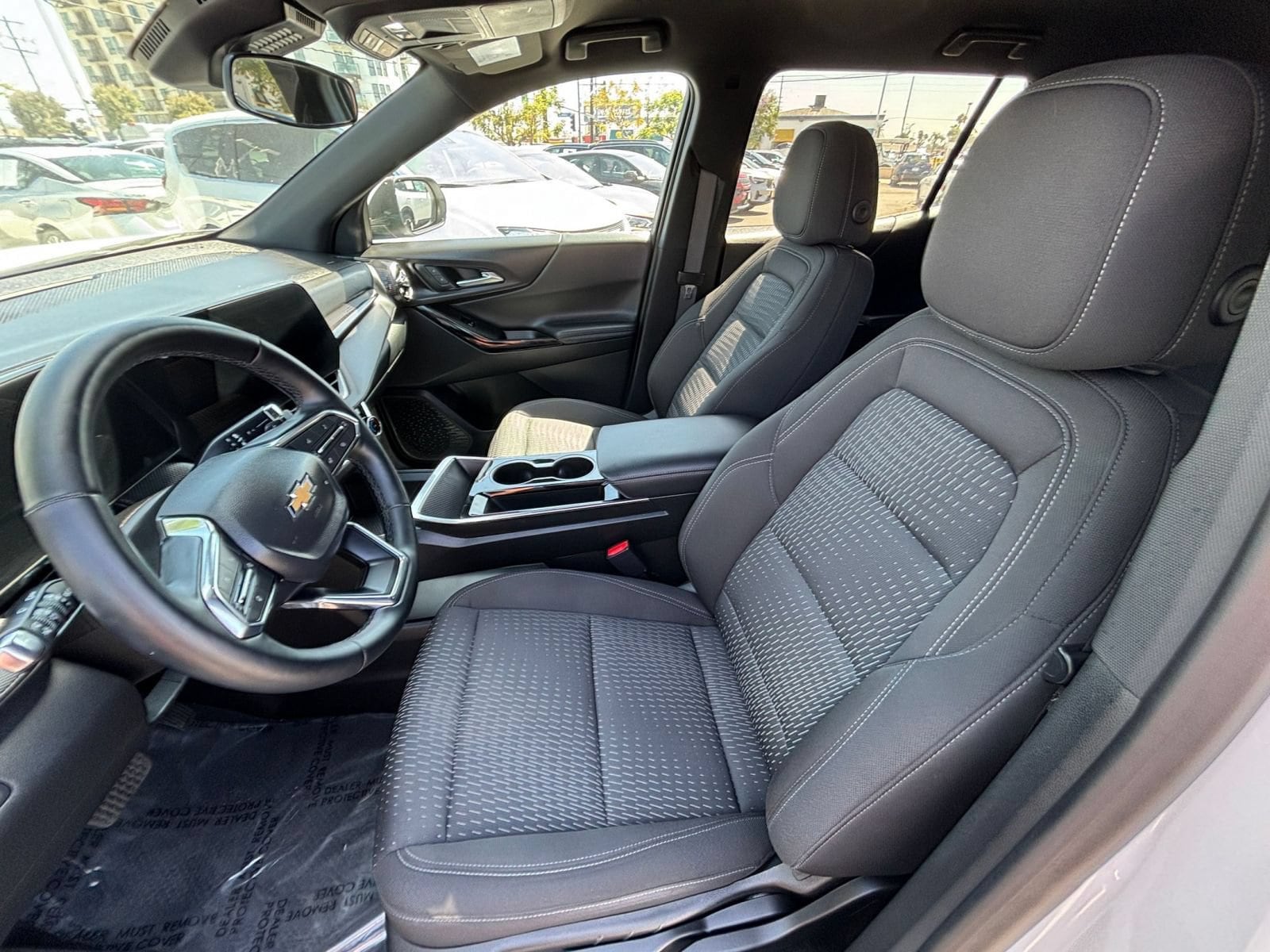 Thumbnail: 2025 Chevrolet Equinox - 26