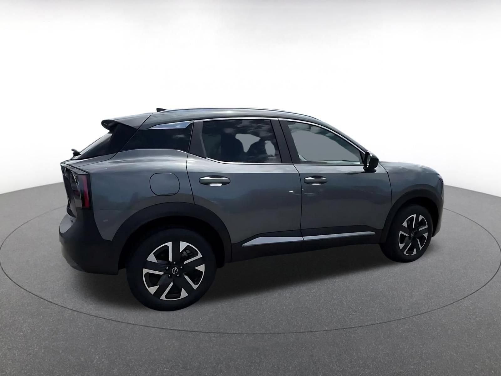 Thumbnail: 2026 Nissan Kicks - 13