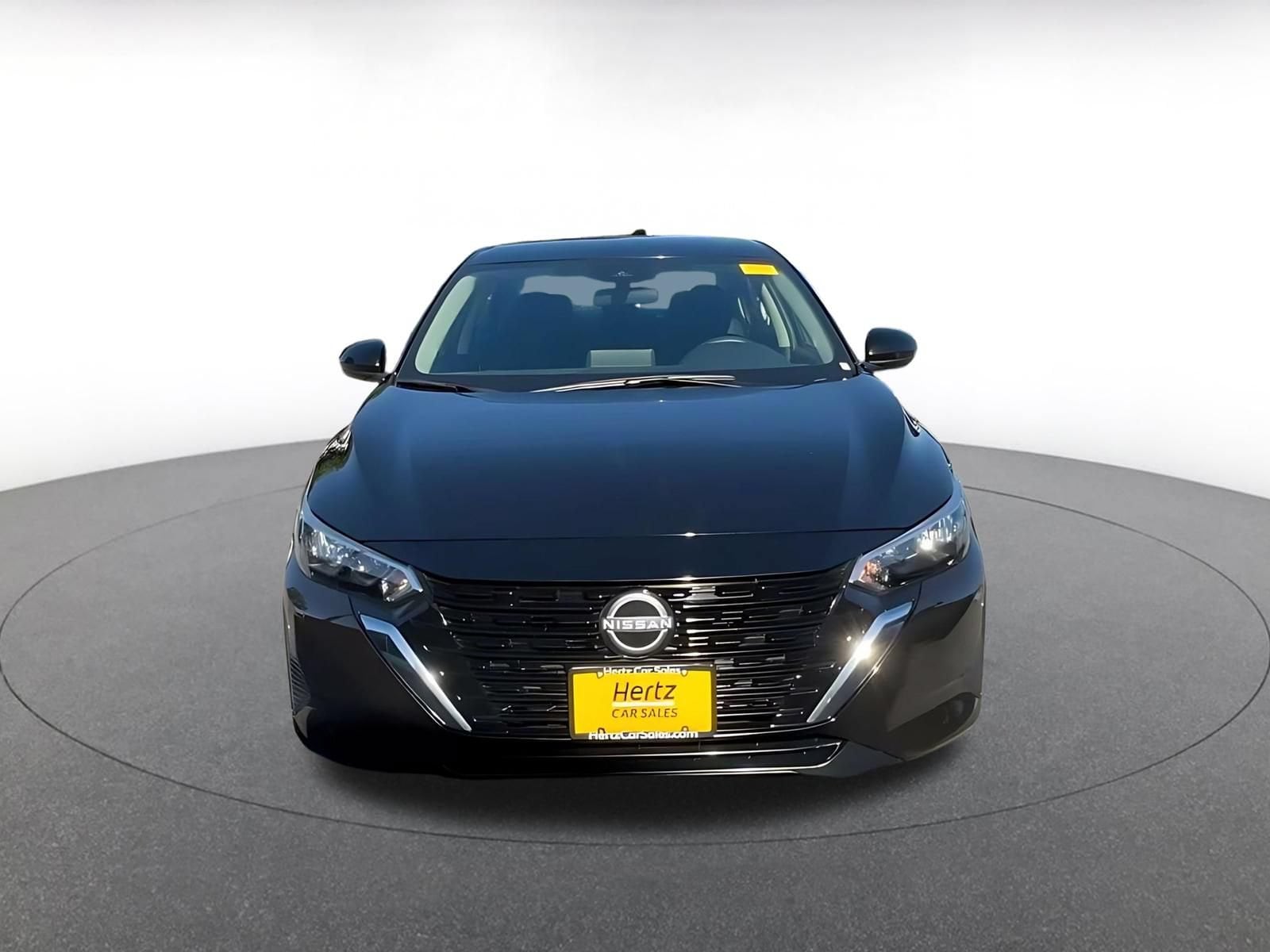 Thumbnail: 2025 Nissan Sentra - 4