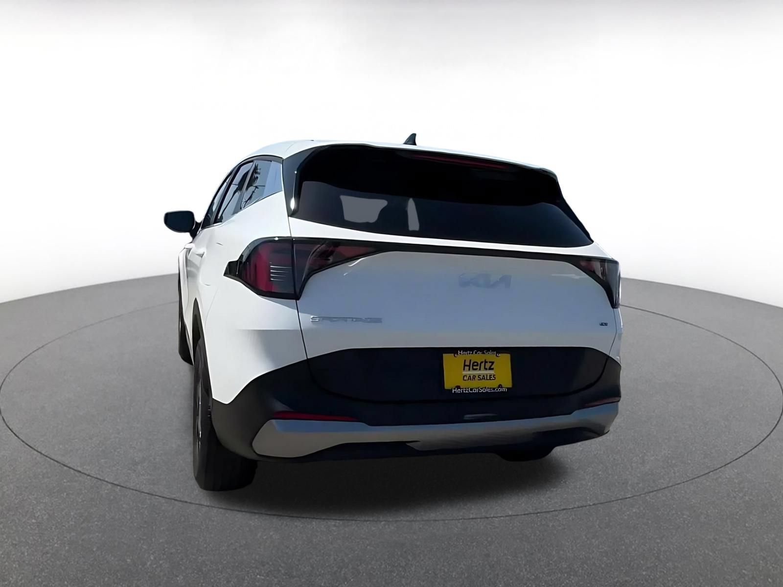 Thumbnail: 2026 Kia Sportage - 10
