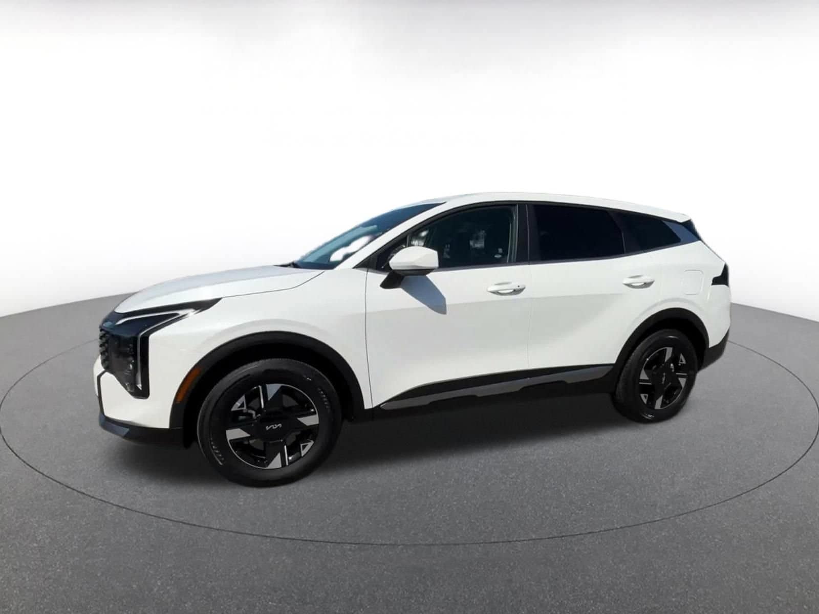 Thumbnail: 2026 Kia Sportage - 6