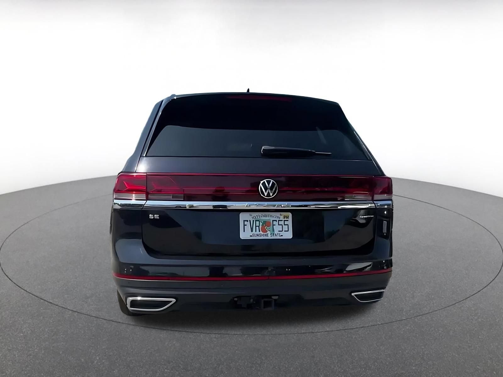 Thumbnail: 2024 Volkswagen Atlas - 12