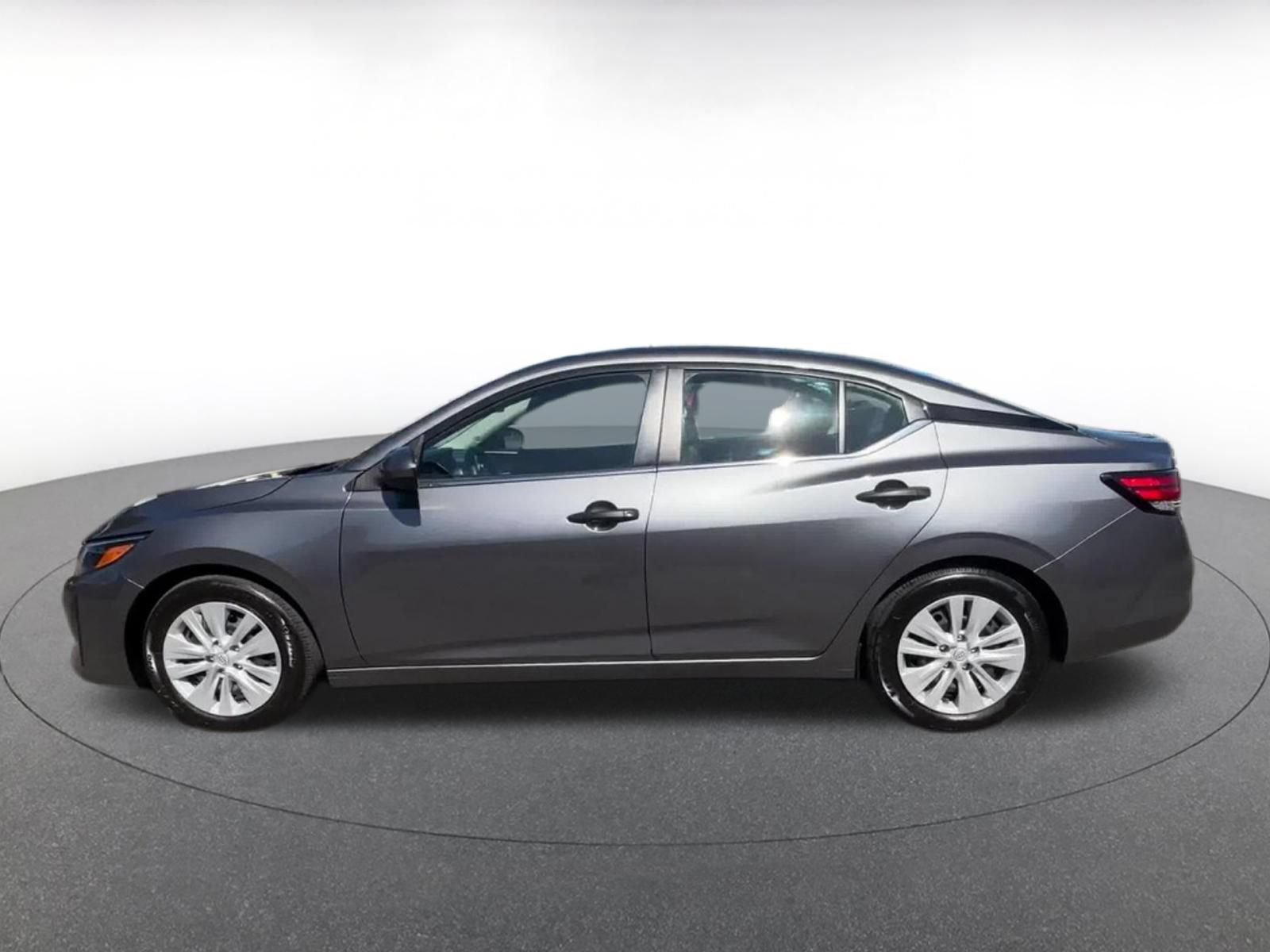 Thumbnail: 2025 Nissan Sentra - 8