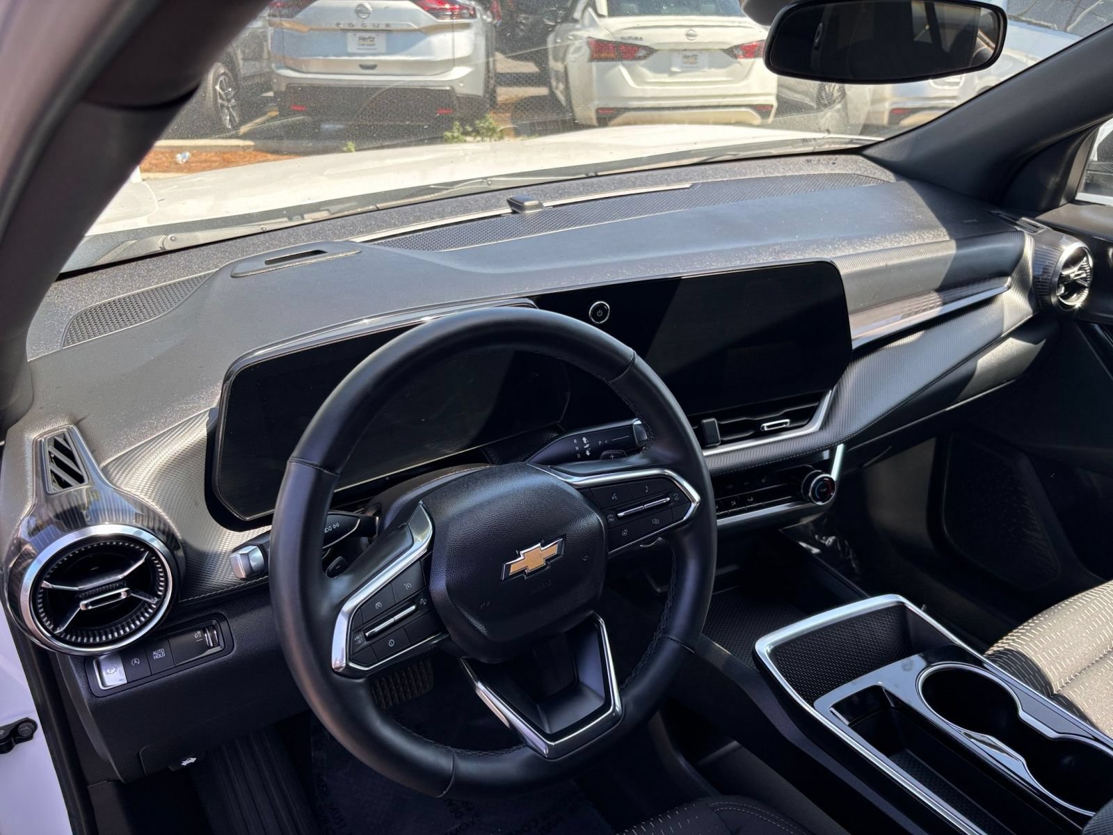 Thumbnail: 2025 Chevrolet Equinox - 32