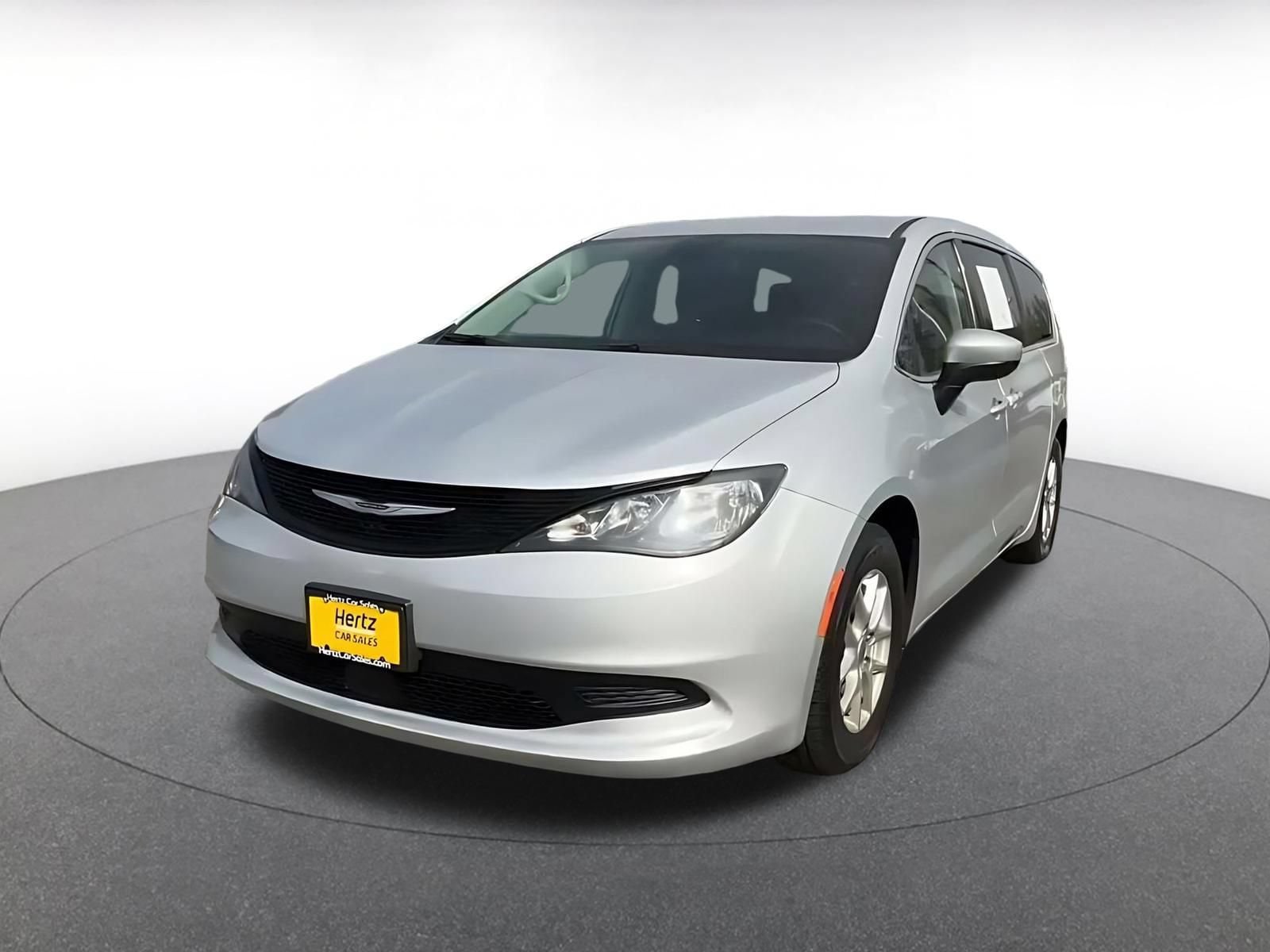 Thumbnail: 2023 Chrysler Voyager - 6