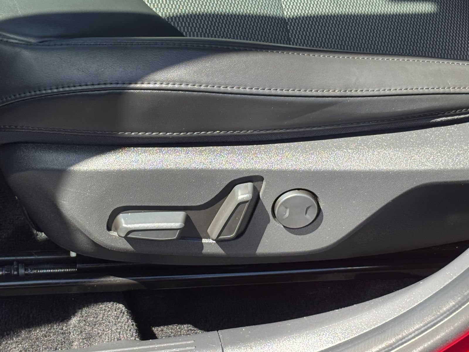 Thumbnail: 2023 Kia Niro - 26