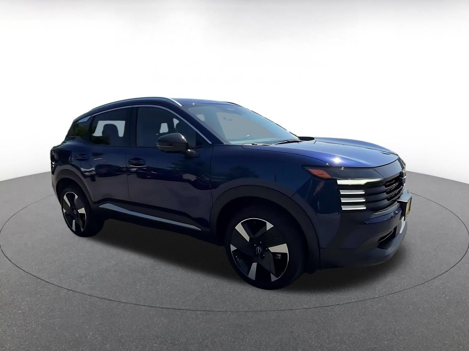 Thumbnail: 2026 Nissan Kicks - 2