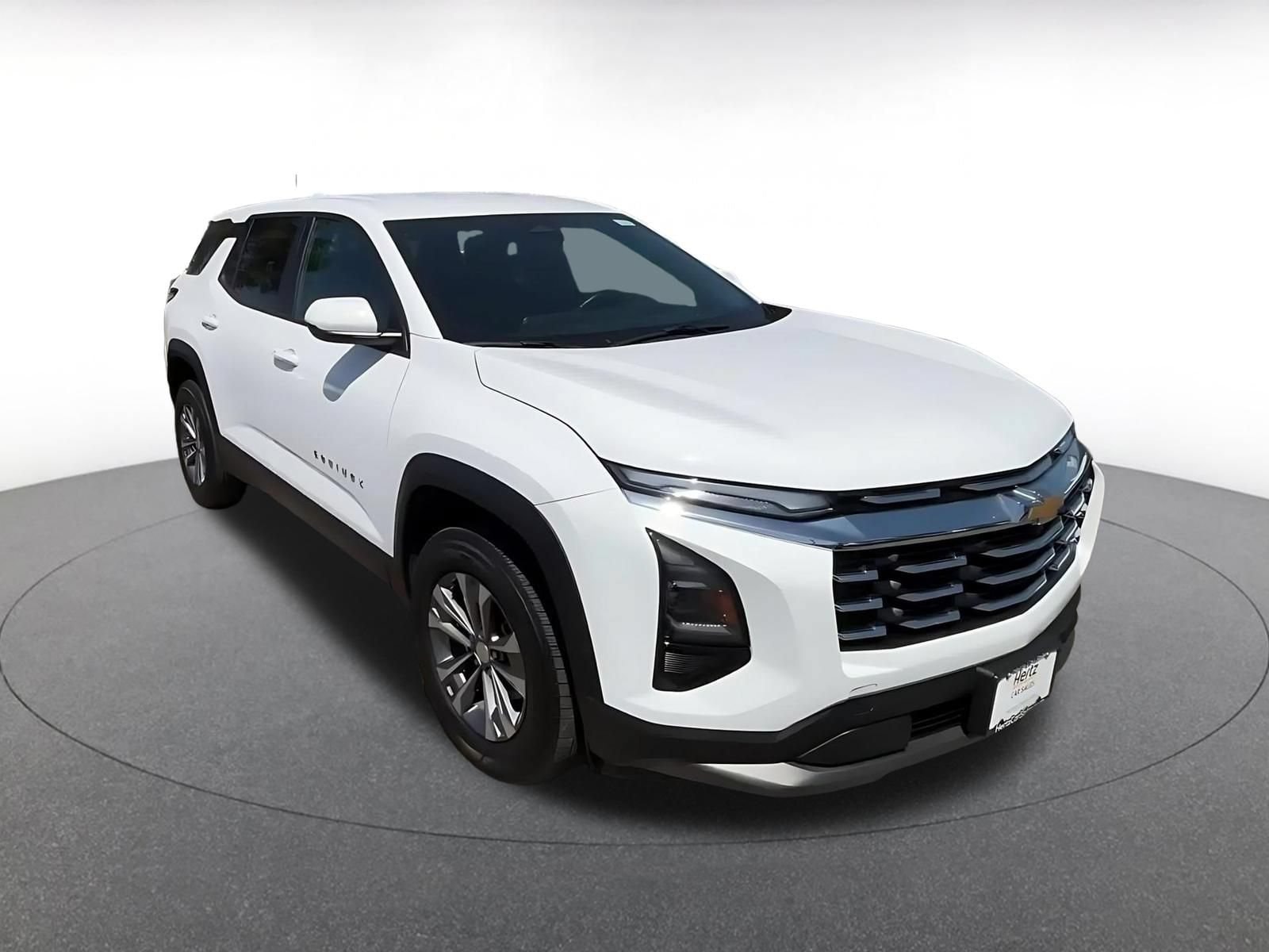 Thumbnail: 2025 Chevrolet Equinox - 3