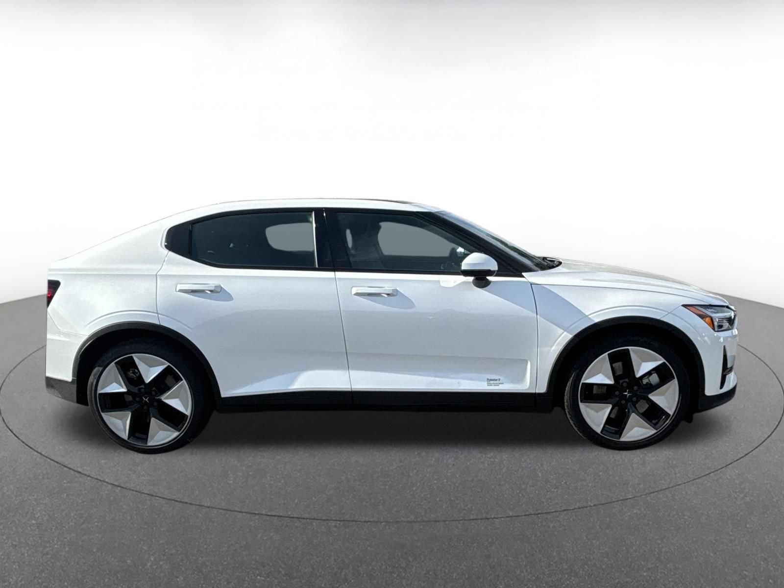 Thumbnail: 2023 Polestar 2 - 9