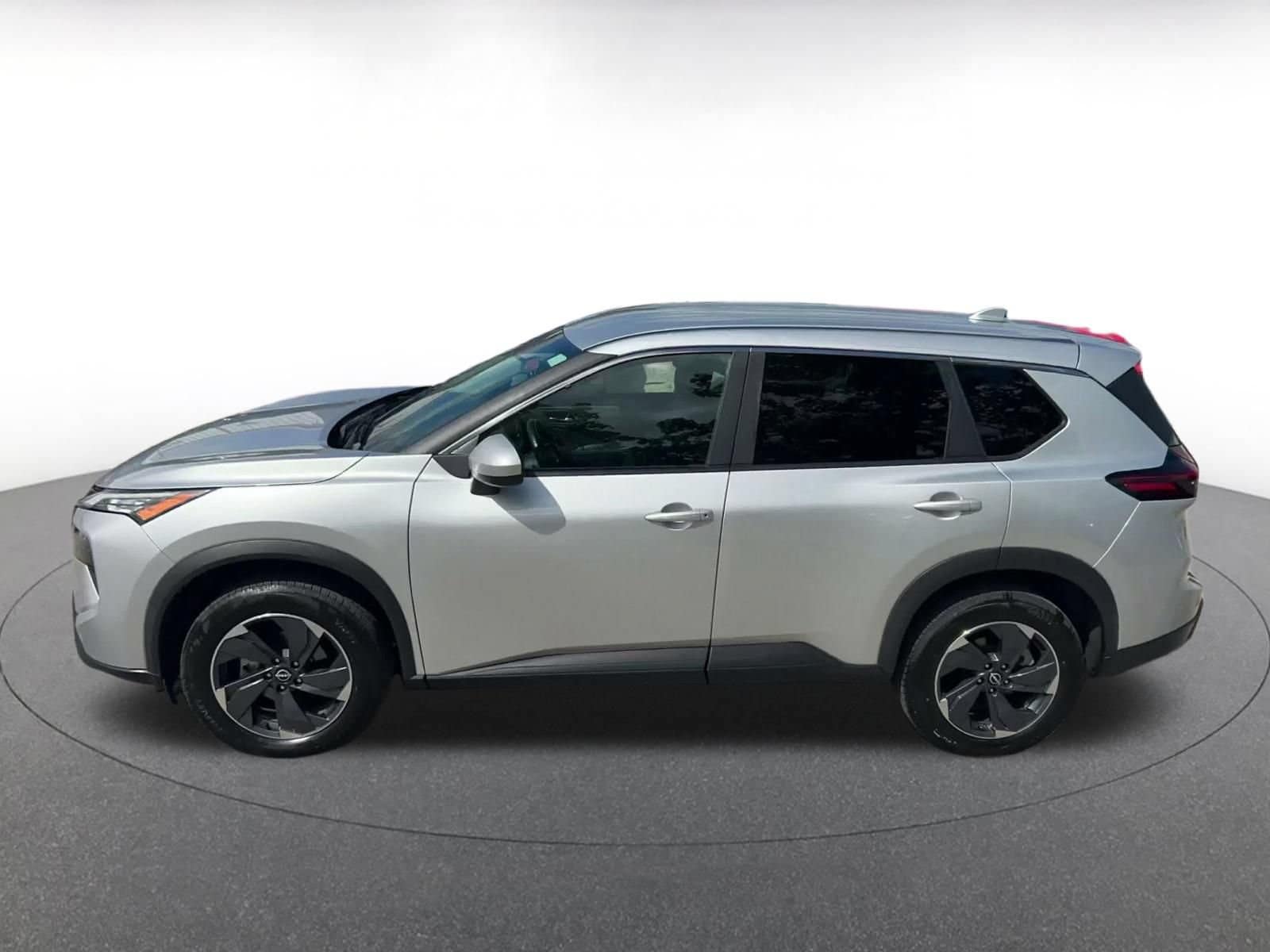 Thumbnail: 2025 Nissan Rogue - 8