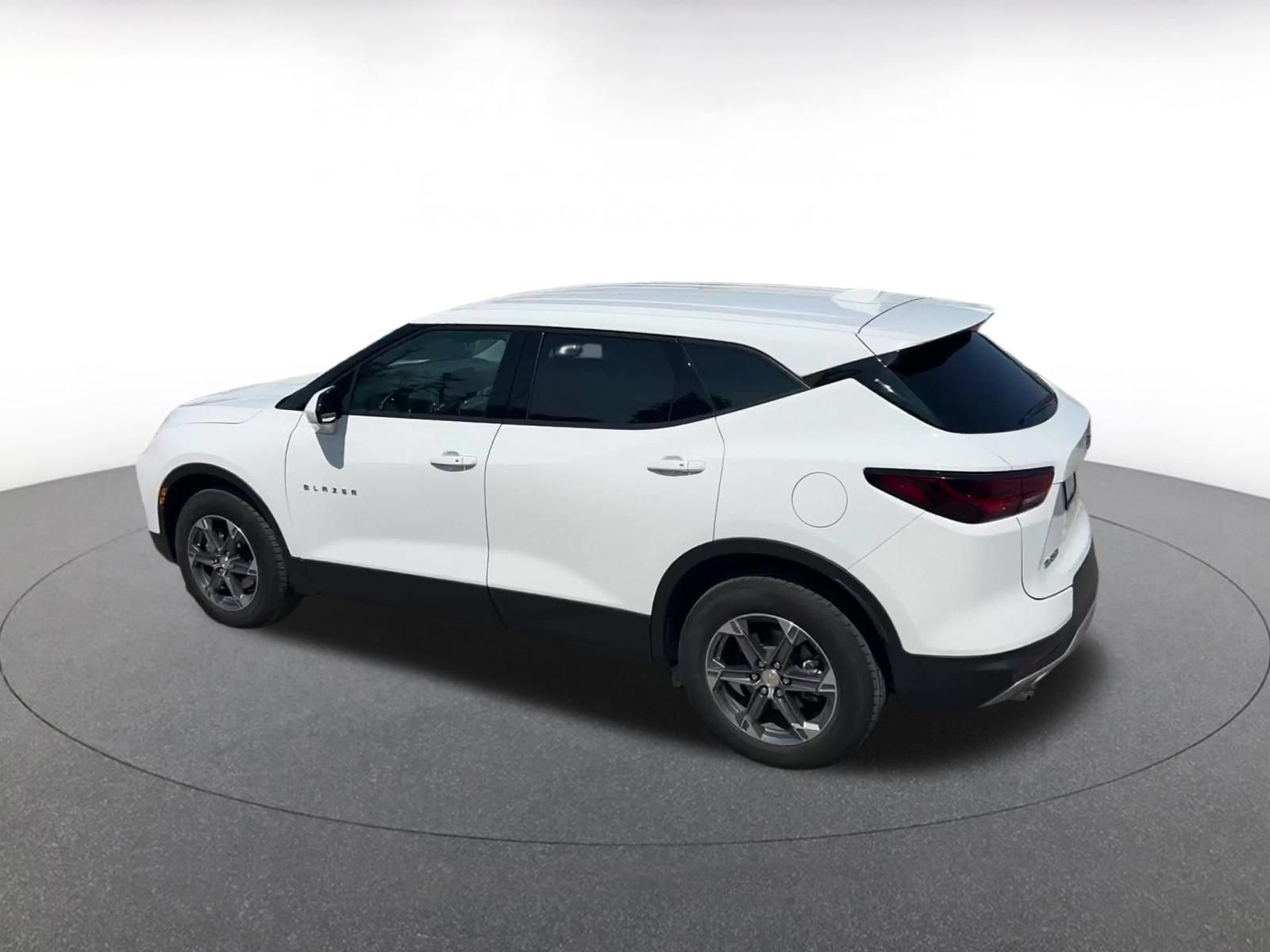Thumbnail: 2025 Chevrolet Blazer - 9