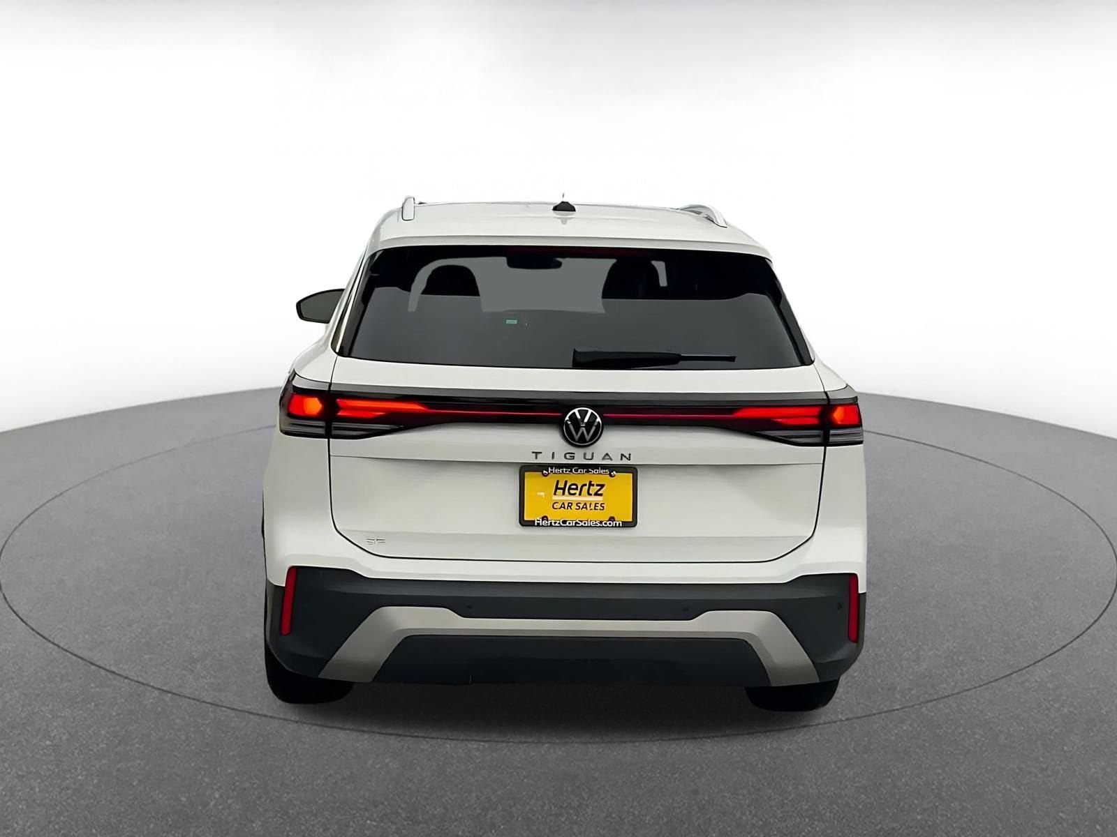 Thumbnail: 2026 Volkswagen Tiguan - 12