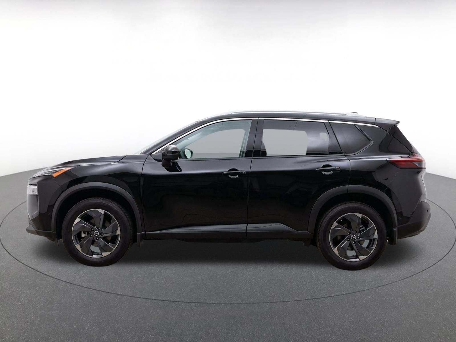 Thumbnail: 2025 Nissan Rogue - 4