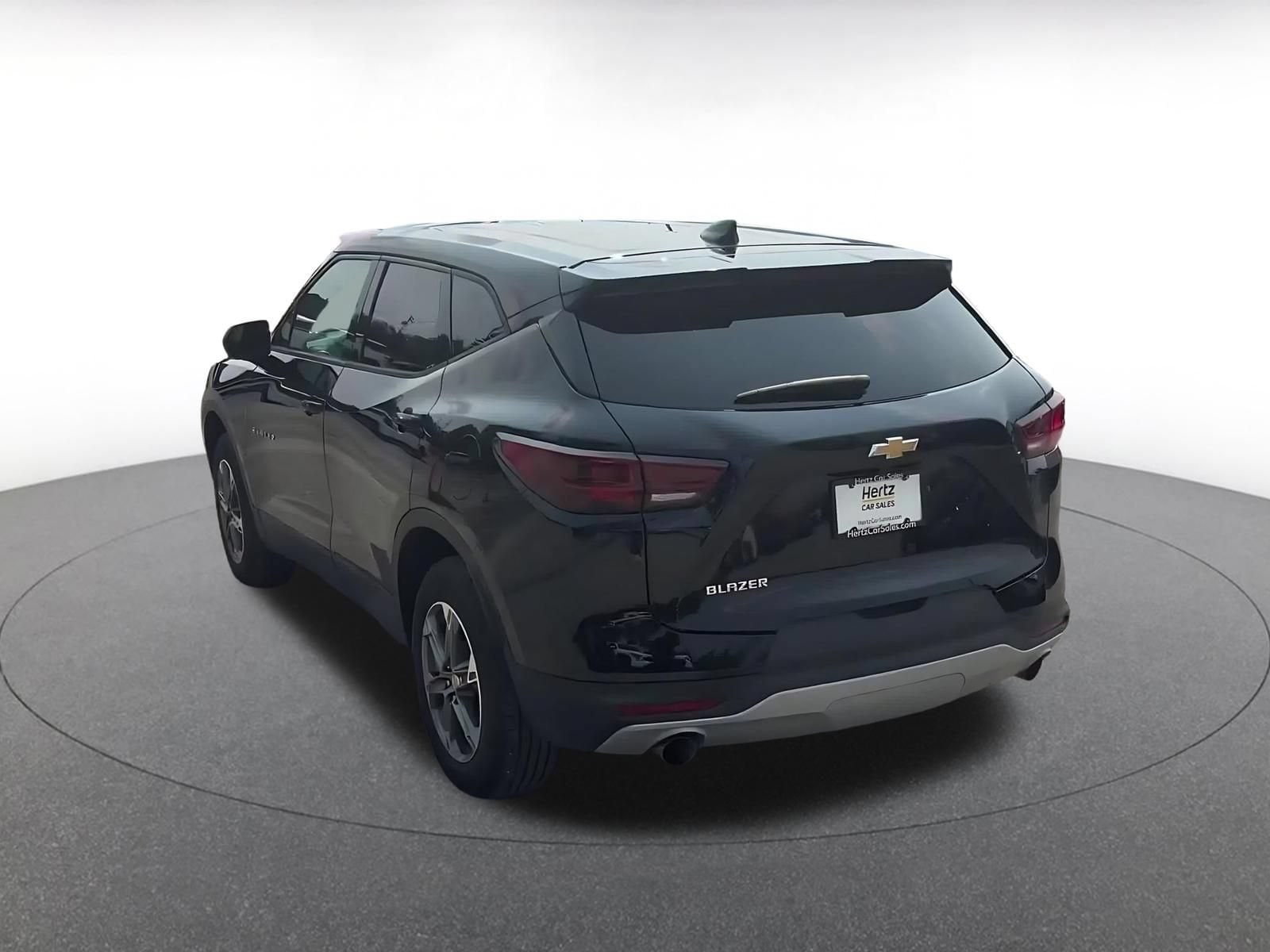 Thumbnail: 2026 Chevrolet Blazer - 10