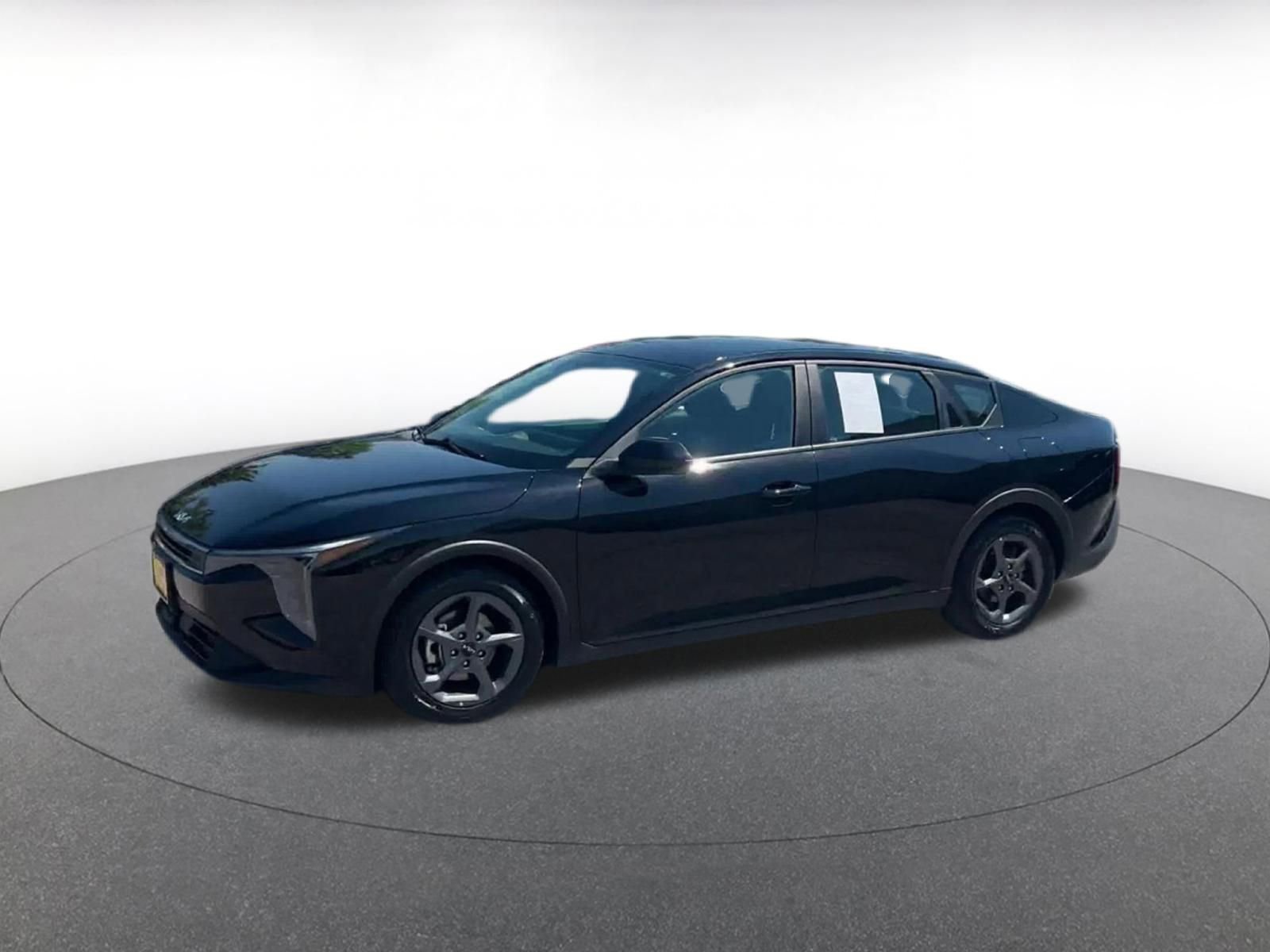 Thumbnail: 2025 Kia K4 - 8