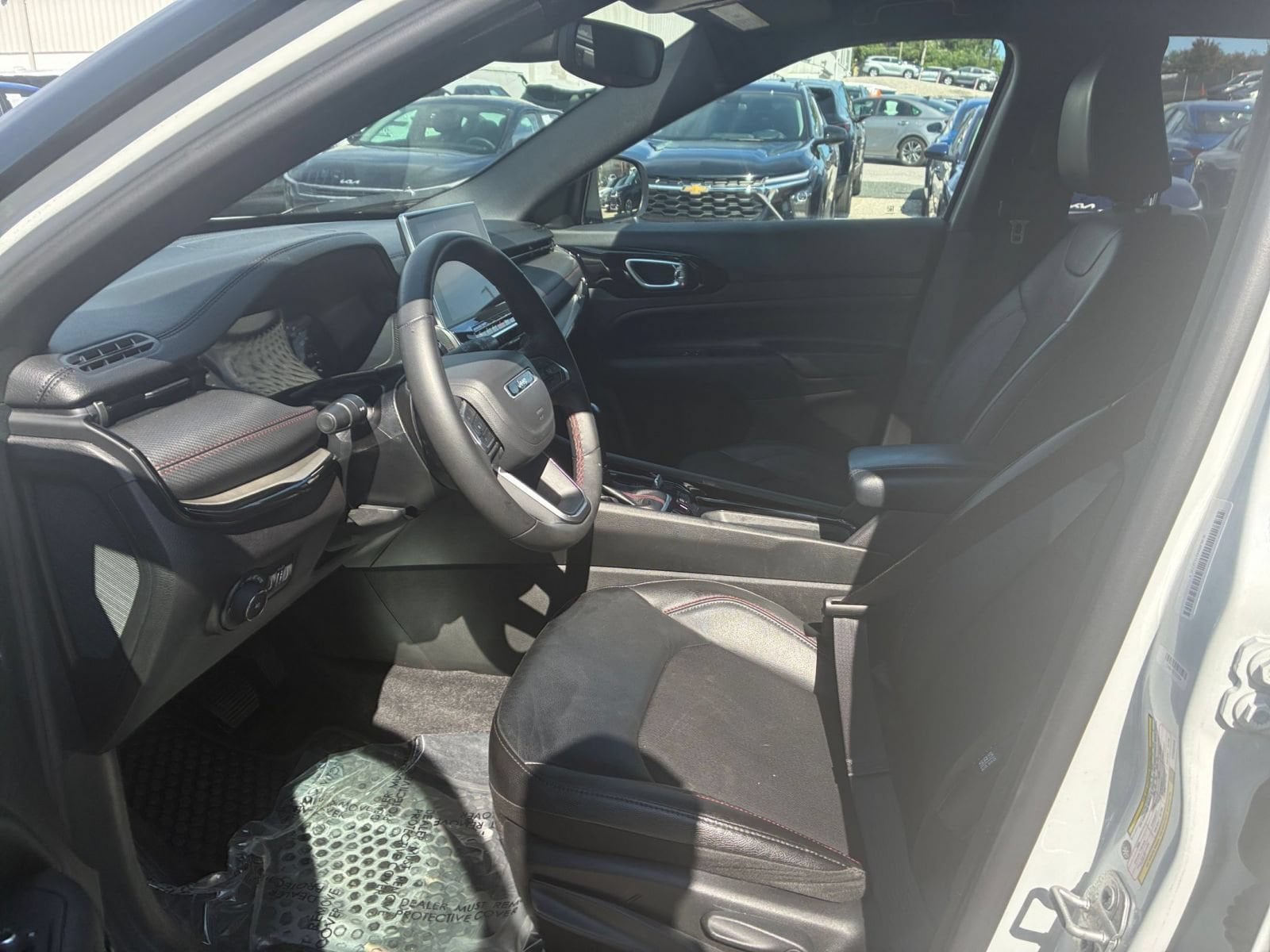 Thumbnail: 2025 Jeep Compass - 21